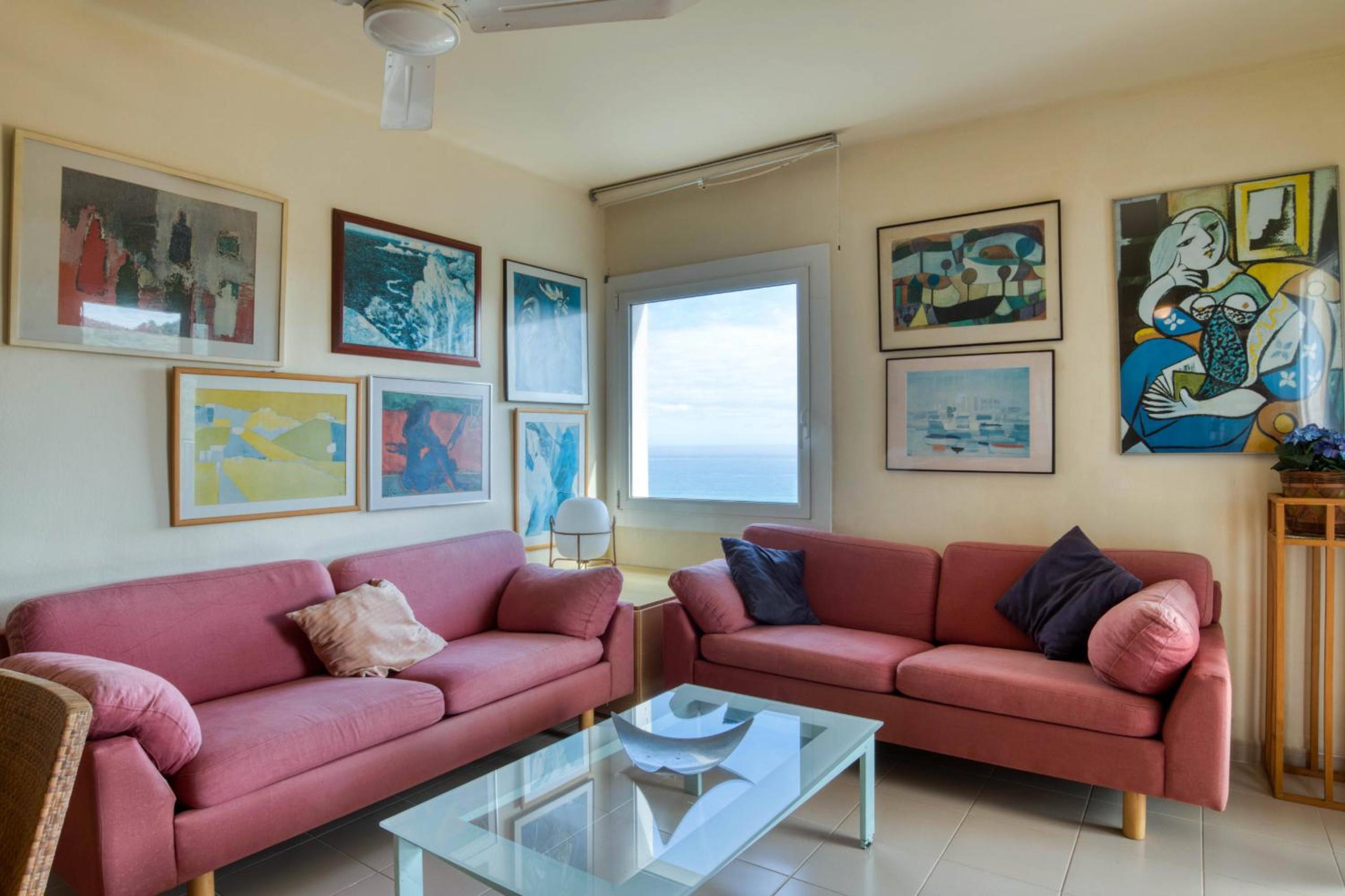 Apartamento con vista al mar