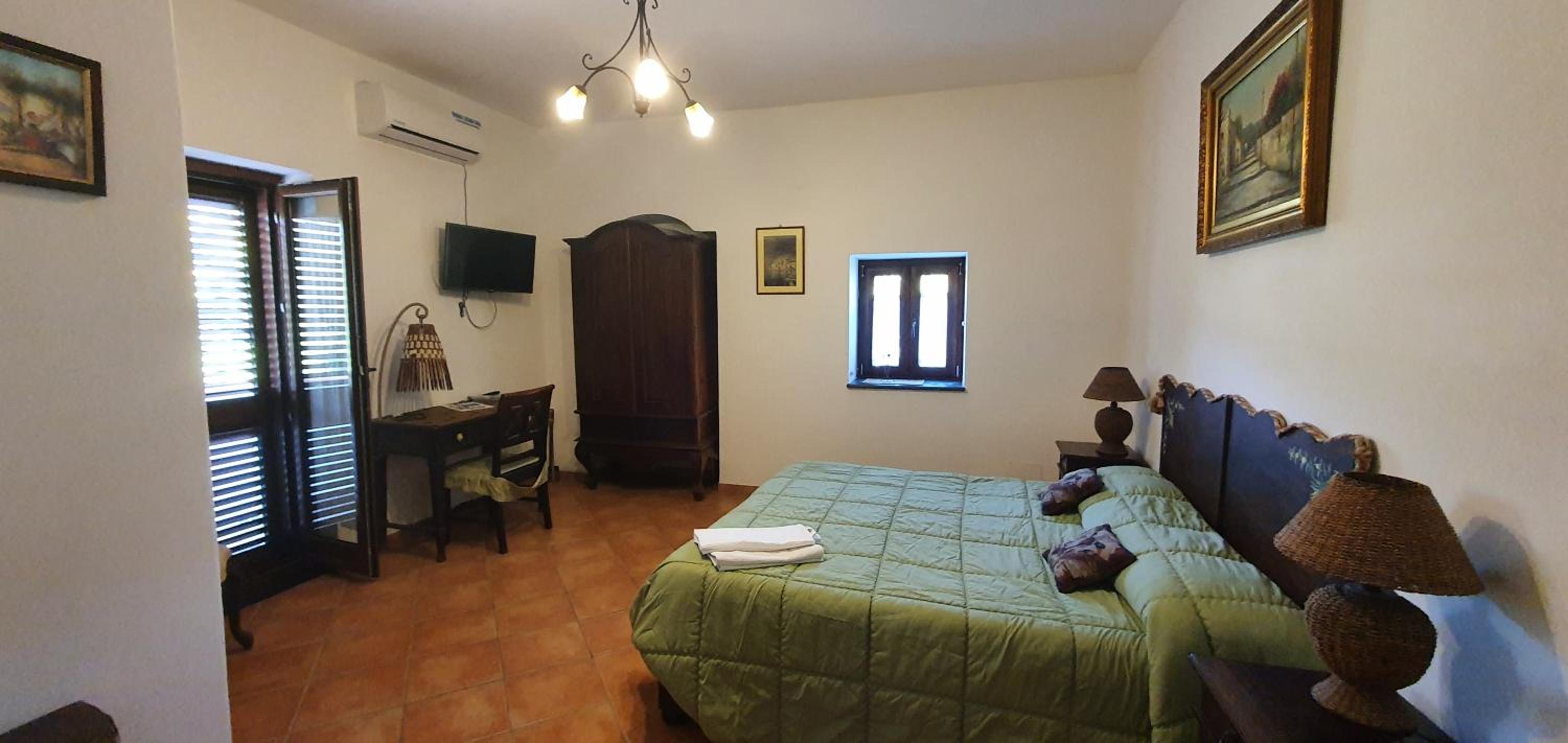 Double or Twin Room photo 2