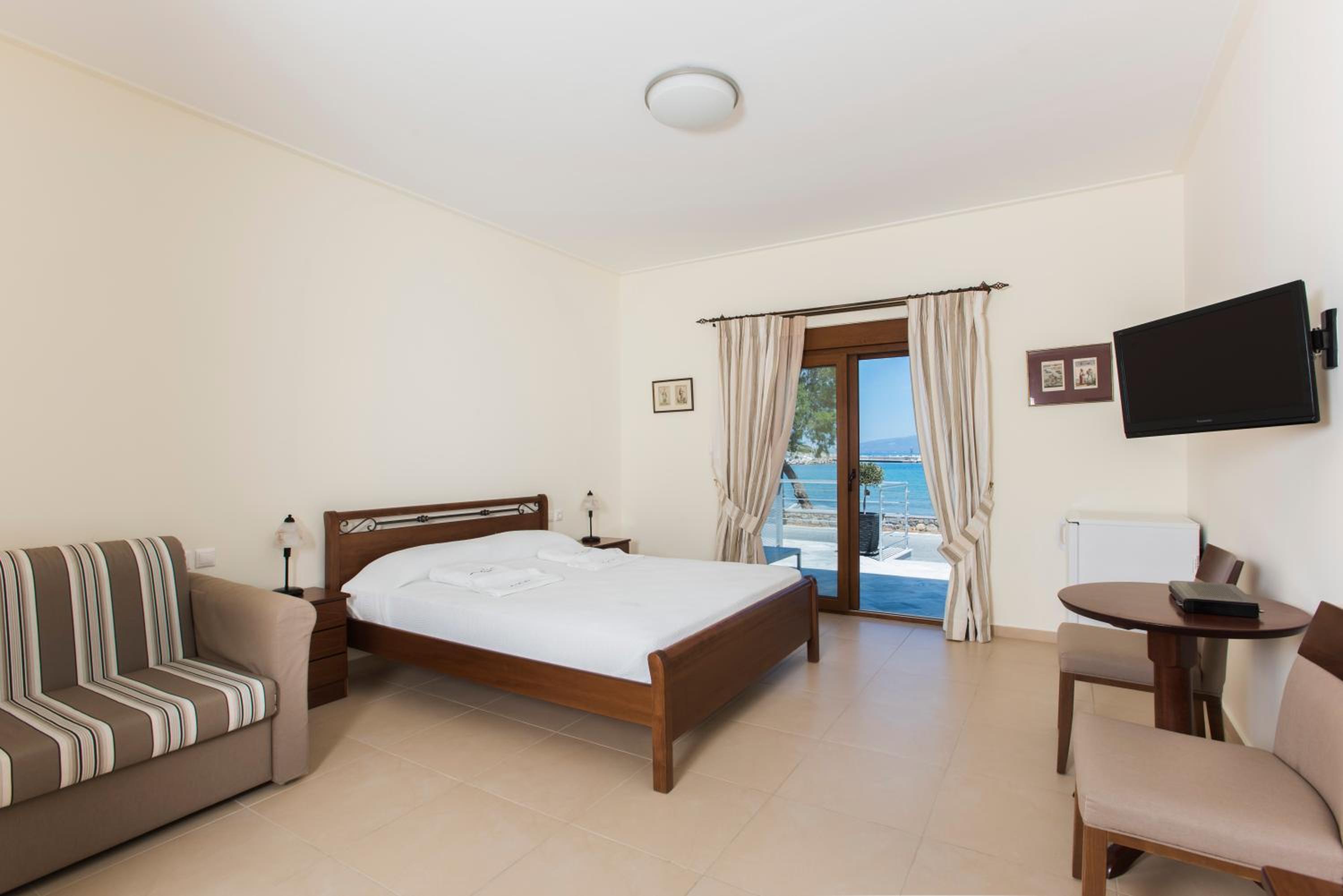 Deluxe Room with Sea View