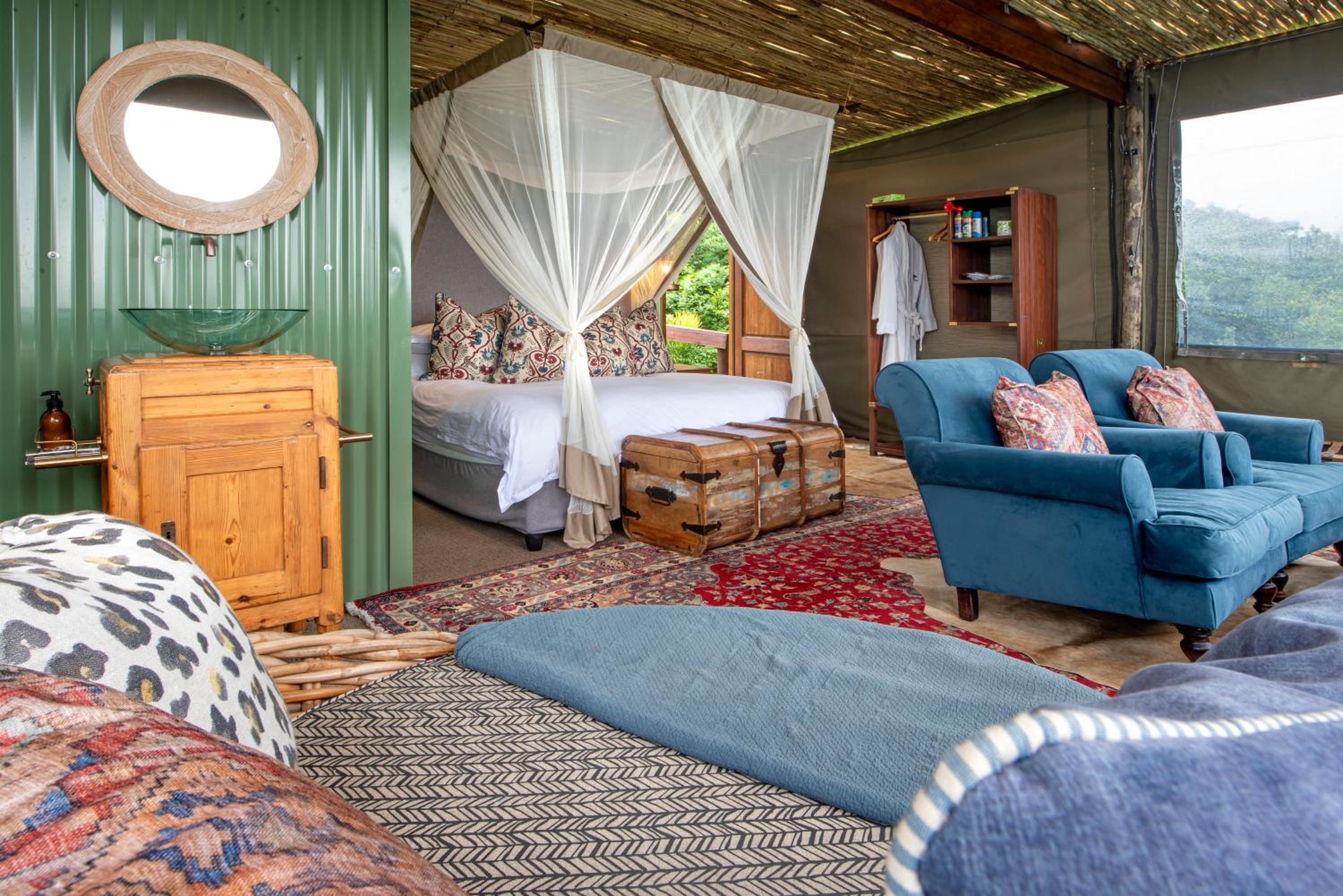 Double Room with Private Bathroom - Photo 7