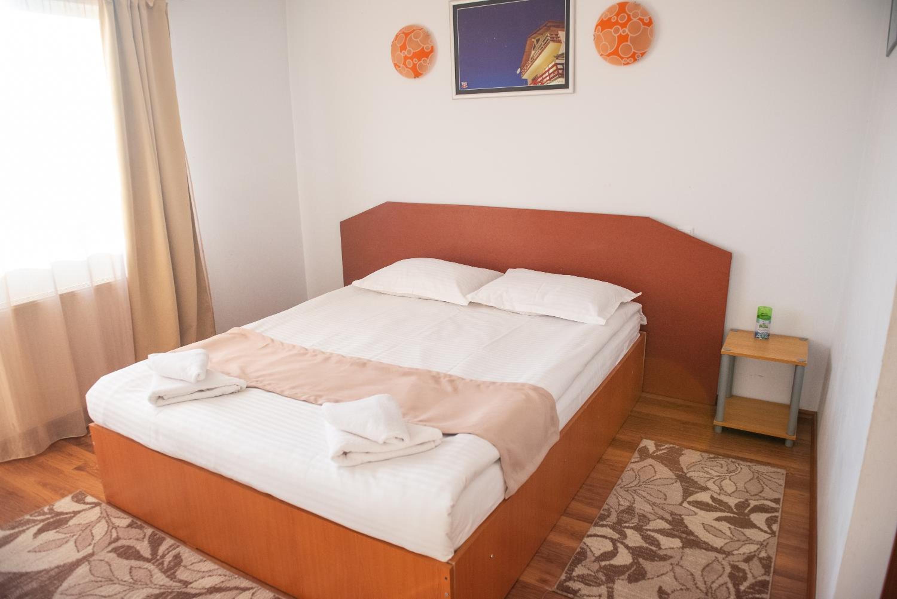 Deluxe One-Bedroom Apartment with Garden View photo 1