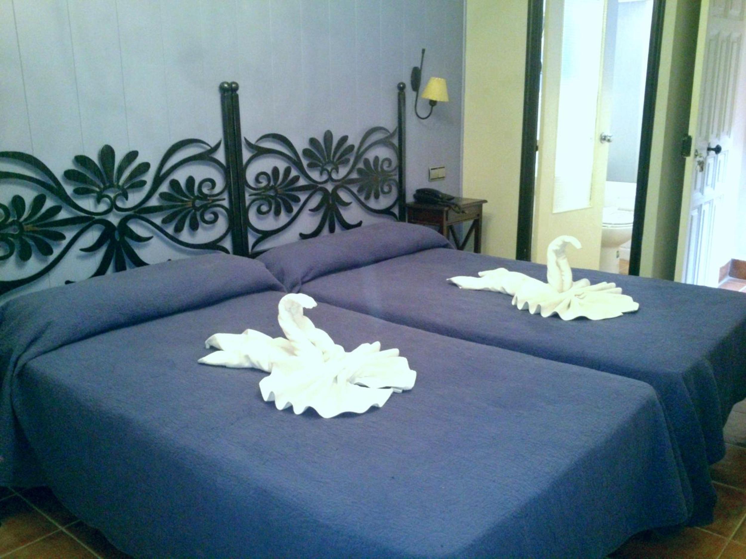 Triple Room - Photo 2