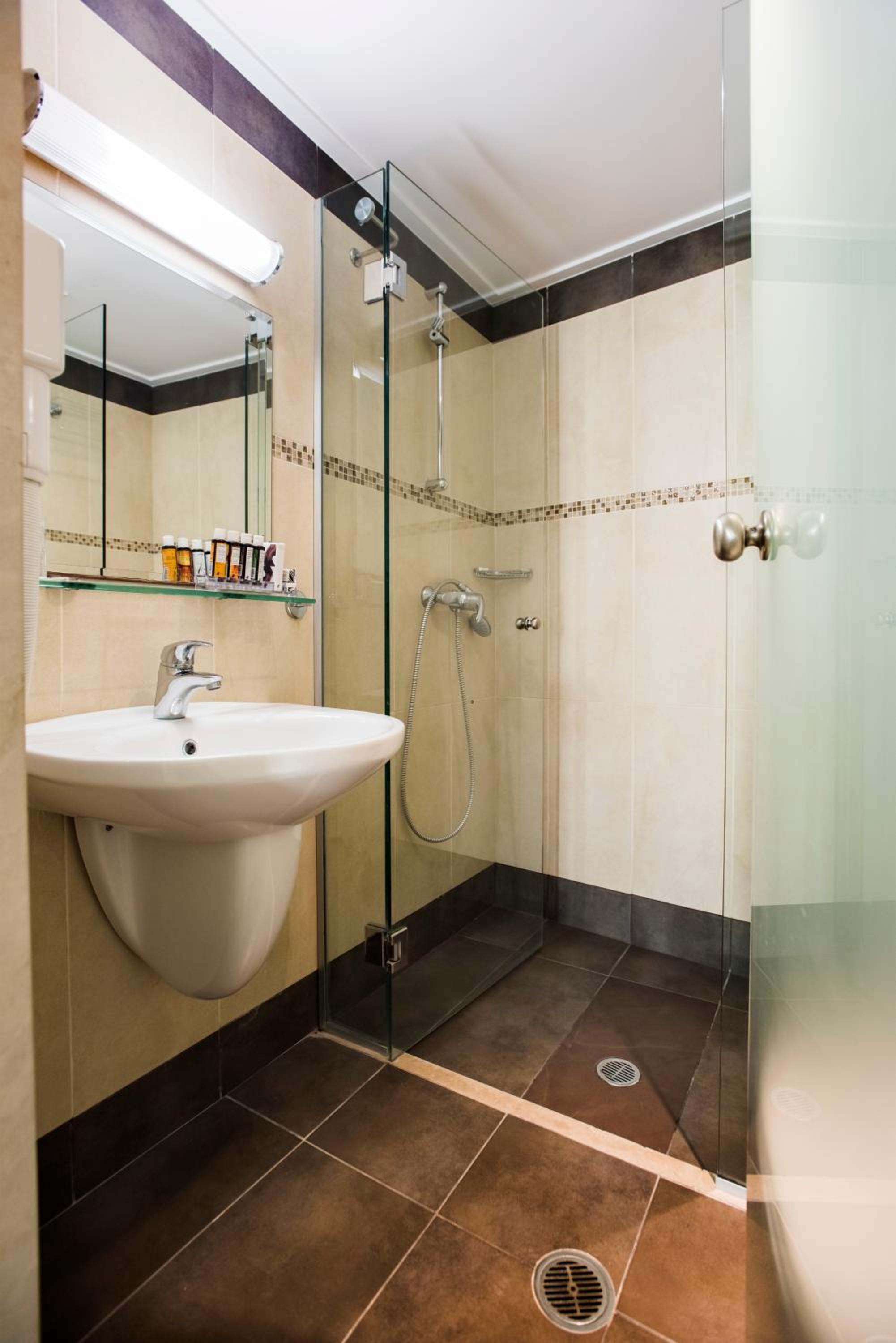 Special Offer Standard Room - No View photo 3