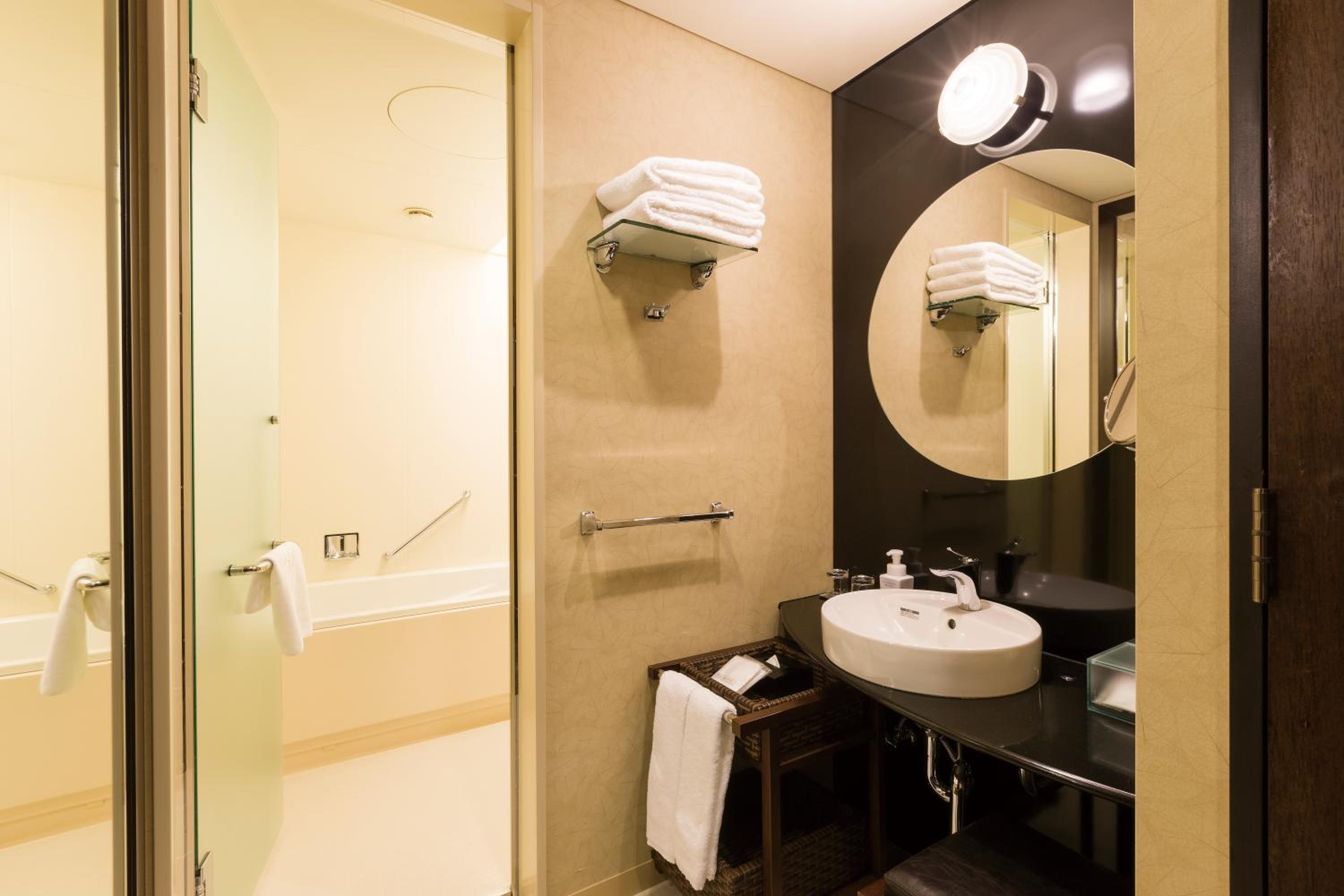 Moderate Double Room - Photo 3