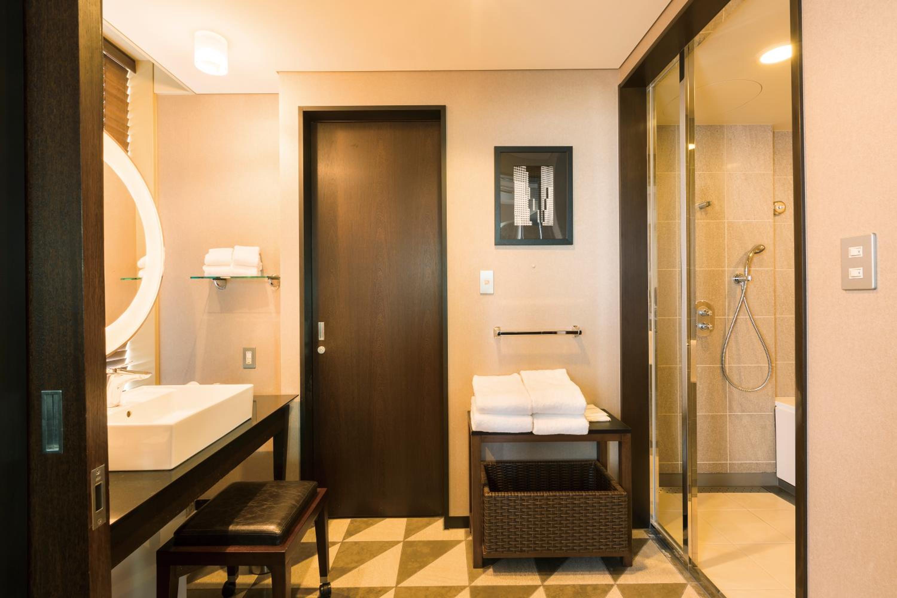 Junior Suite King Room photo 2