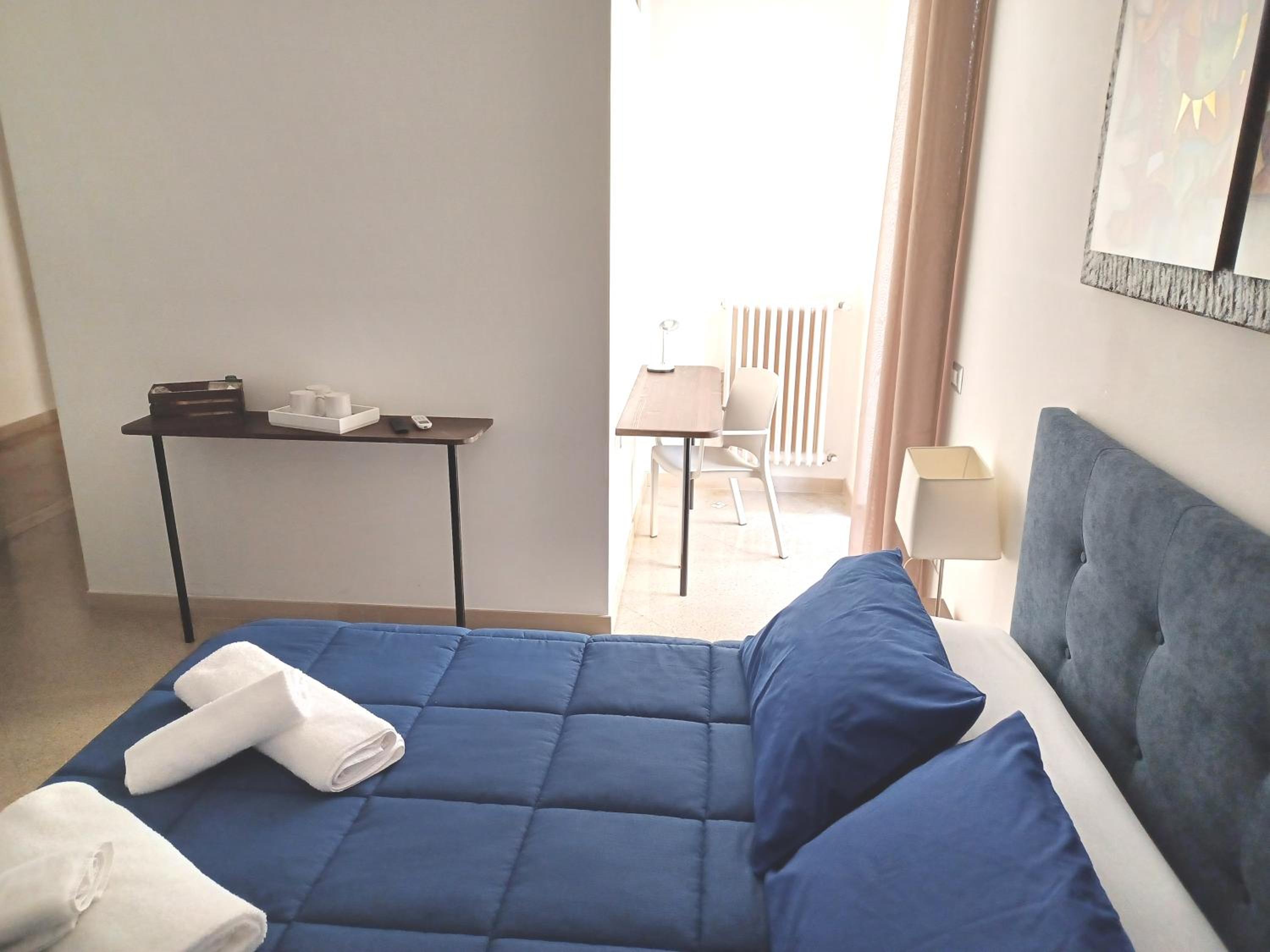 Triple Room With Private Bathroom photo 2