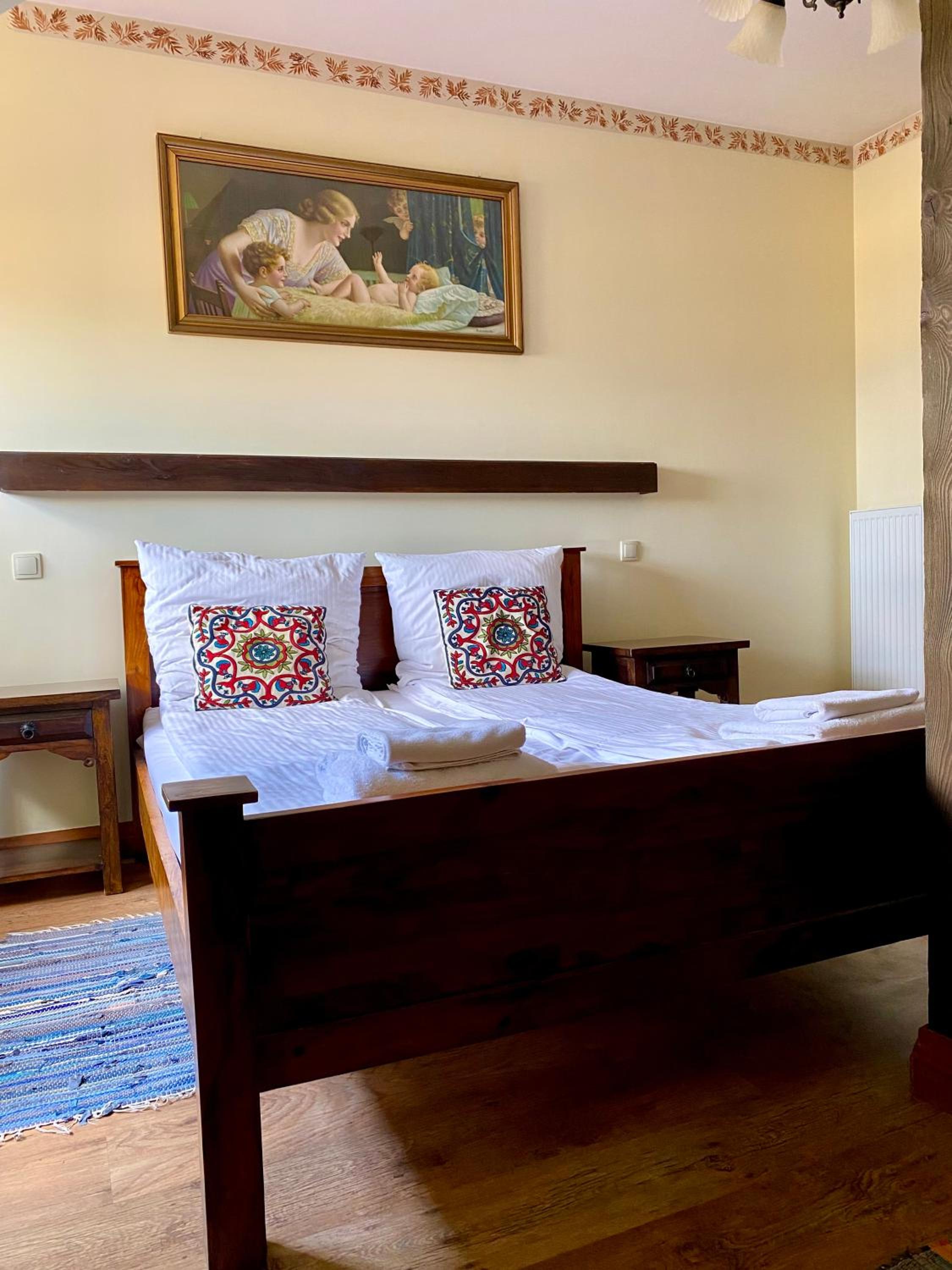 Double Room - Photo 11