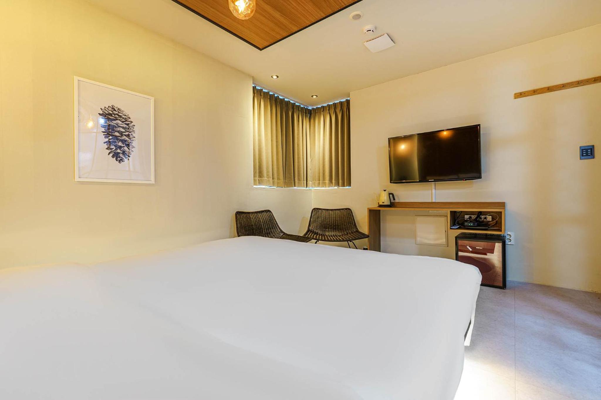 Standard Triple Room - Photo 5