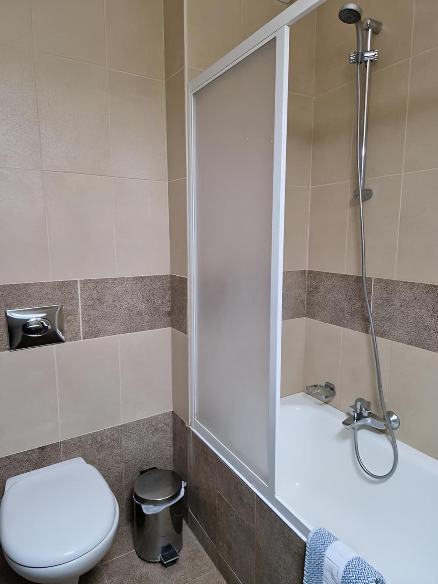 Standard Double Room - Photo 4
