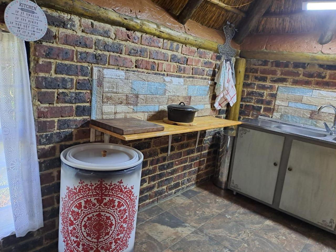 Two-Bedroom Chalet - Photo 3