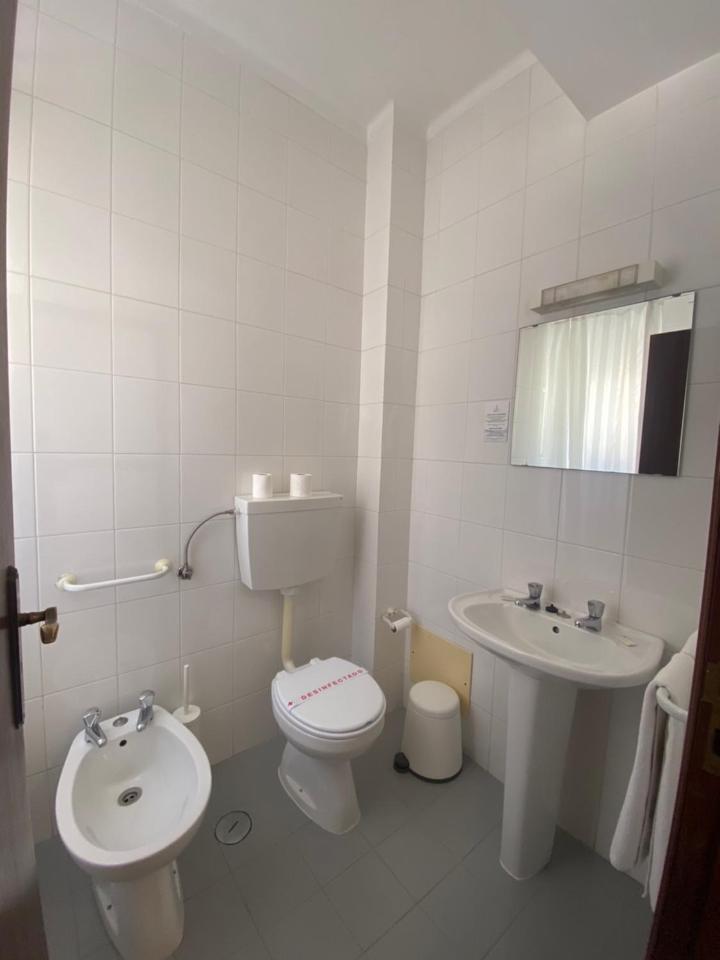 Double or Twin Room photo 2