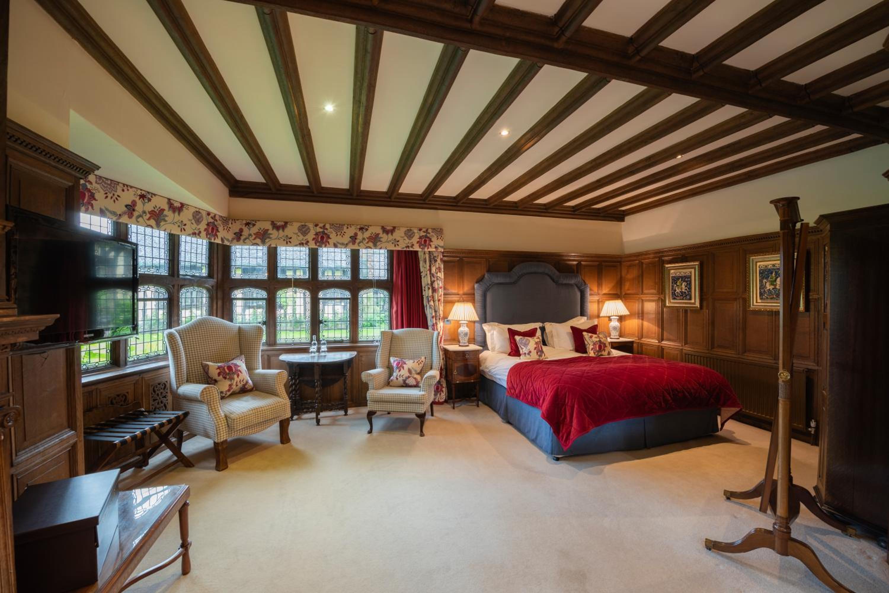 Feature Double Room - Astor Wing