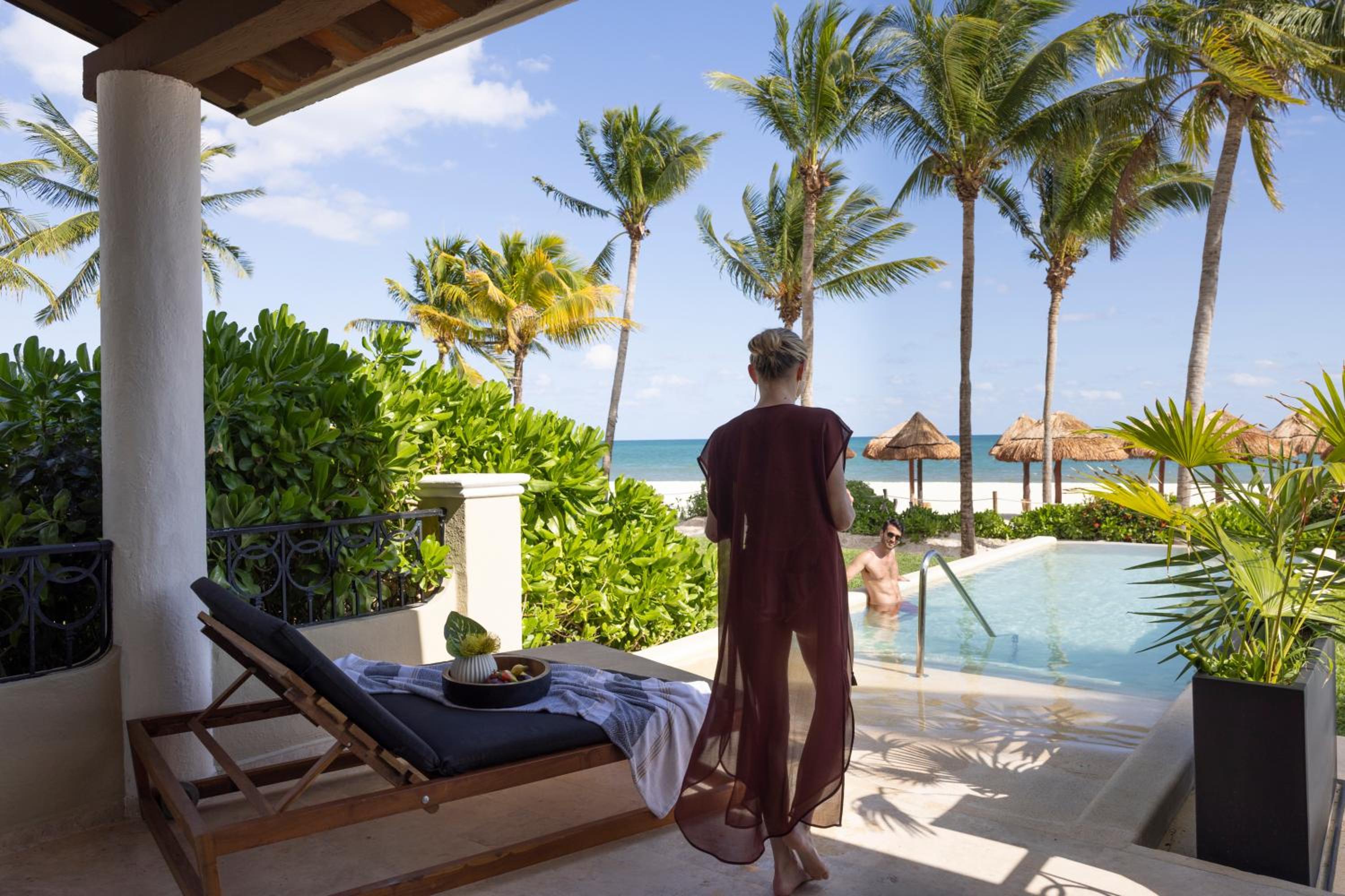King Junior Suite with Private Pool and Ocean Front View