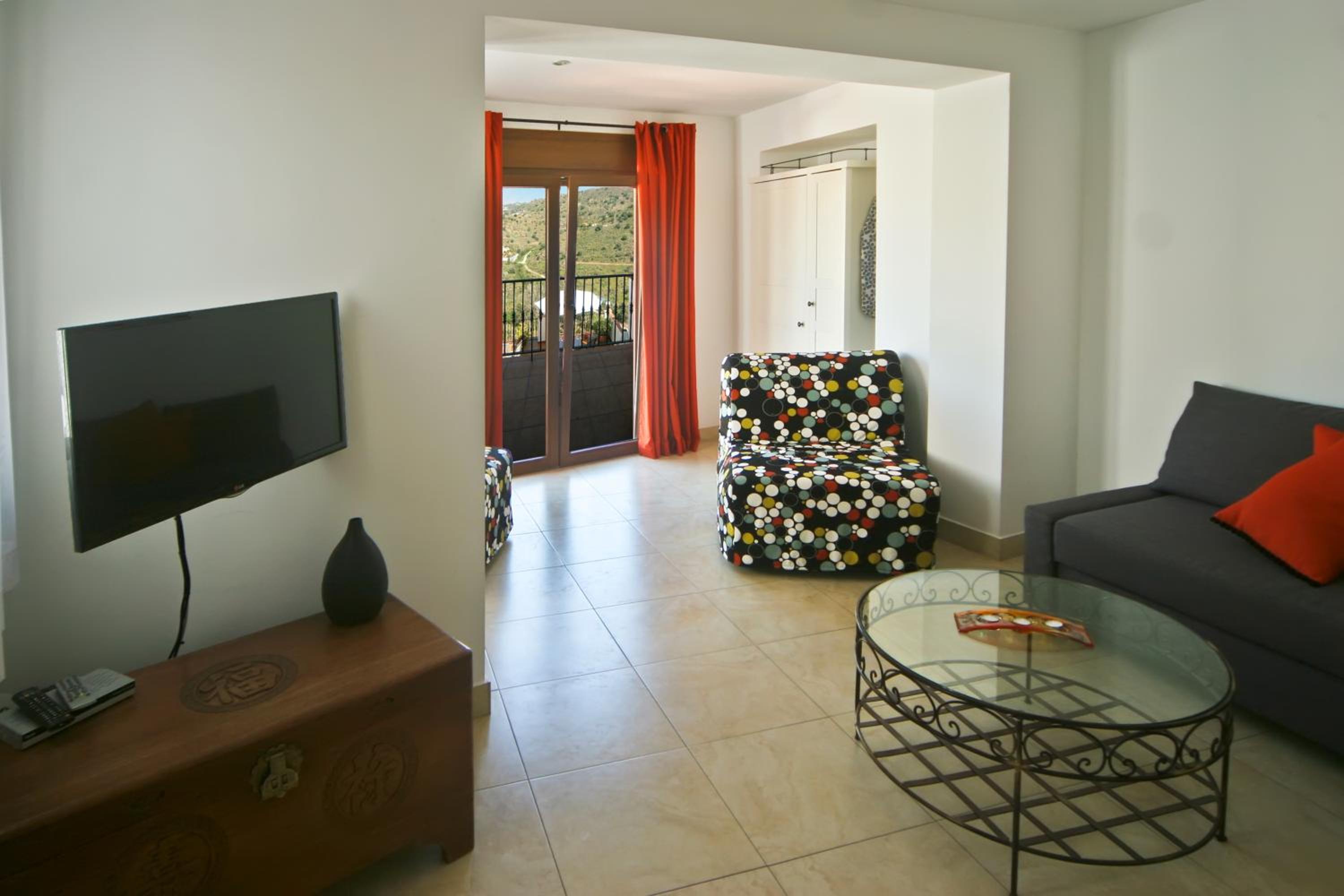 Suite with Balcony photo 3
