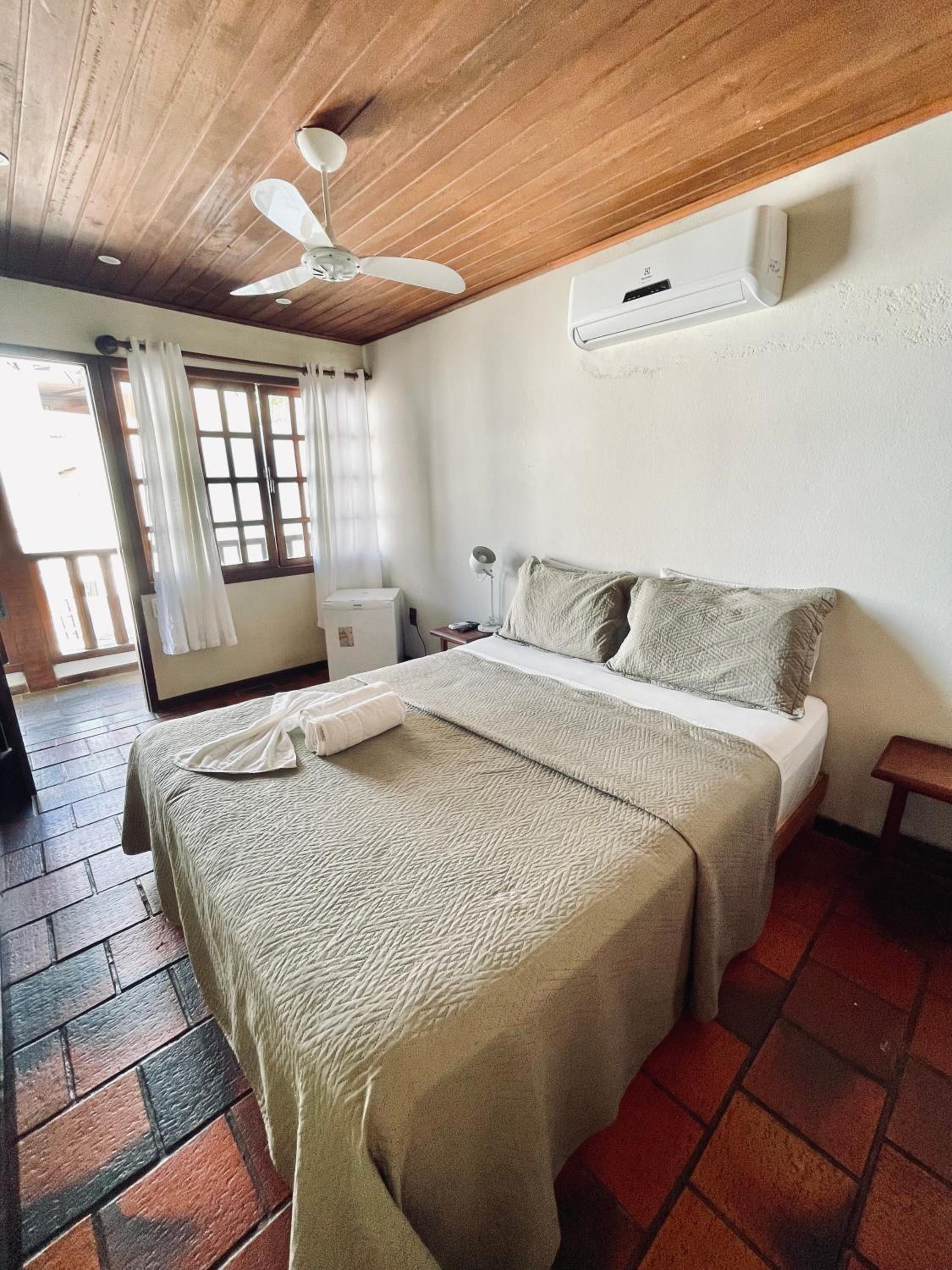 Standard Queen Room - Photo 1