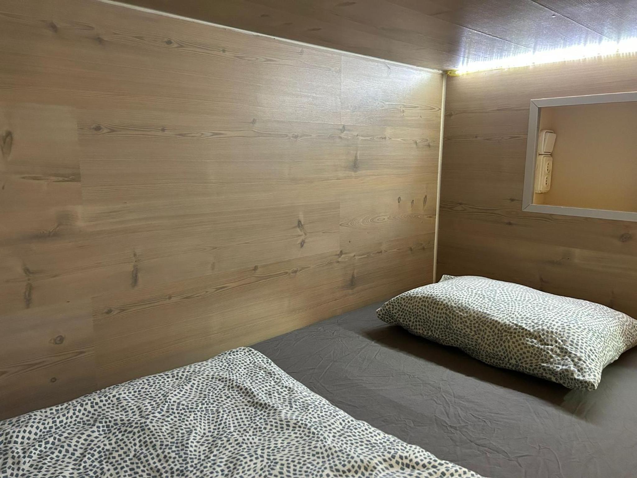 Cama en Habitación Compartida Mixta de 4 Camas