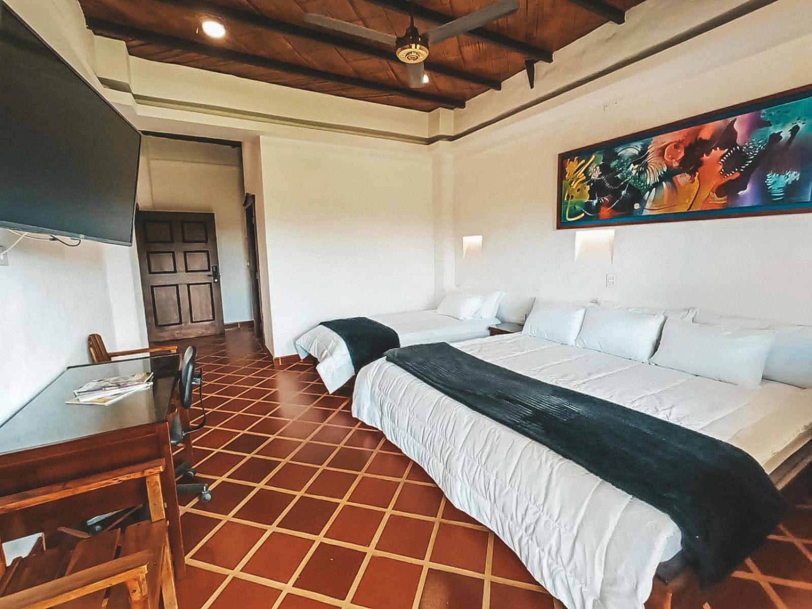 Quadruple Room with Balcony photo 3