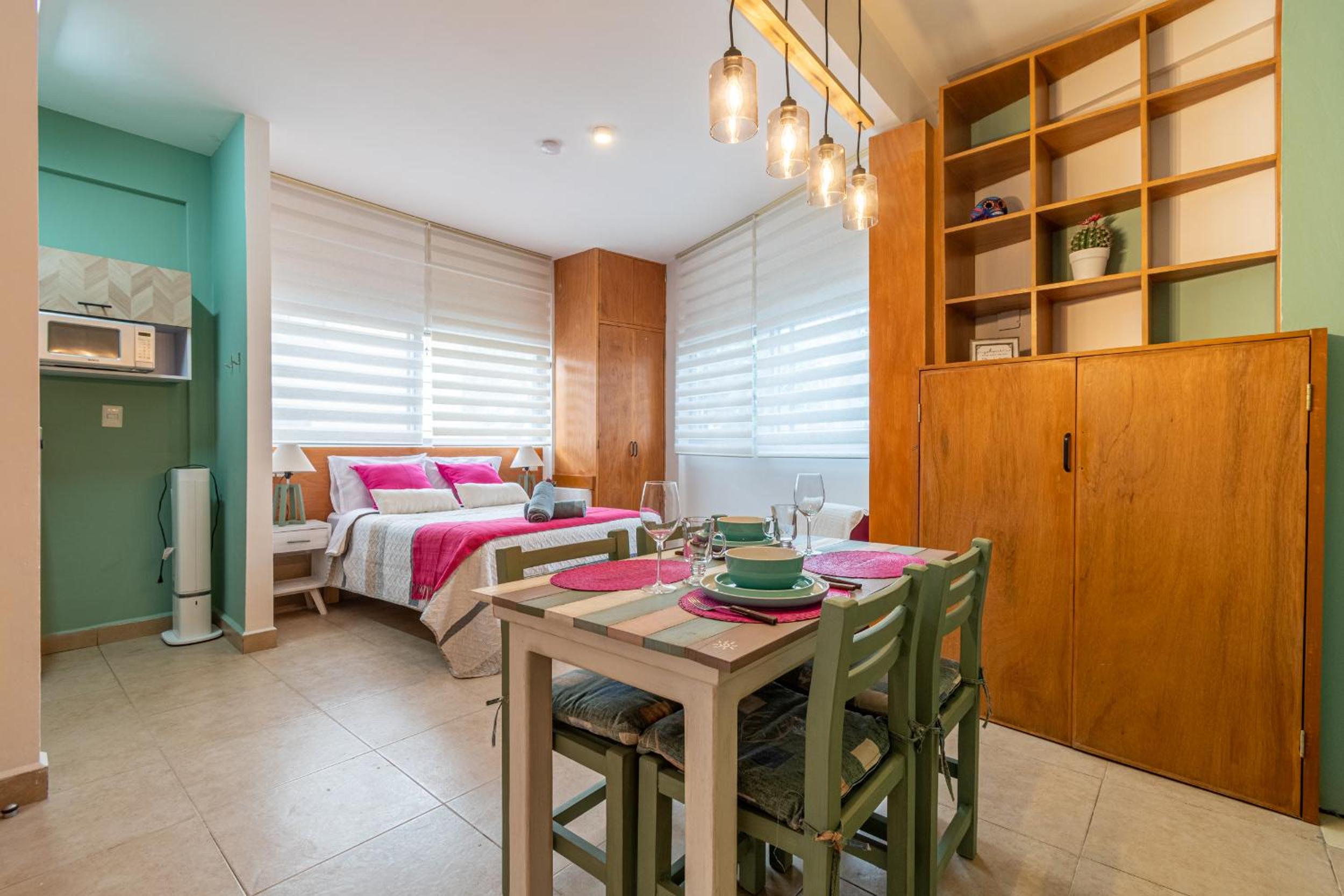 Deluxe Double Room - Photo 8