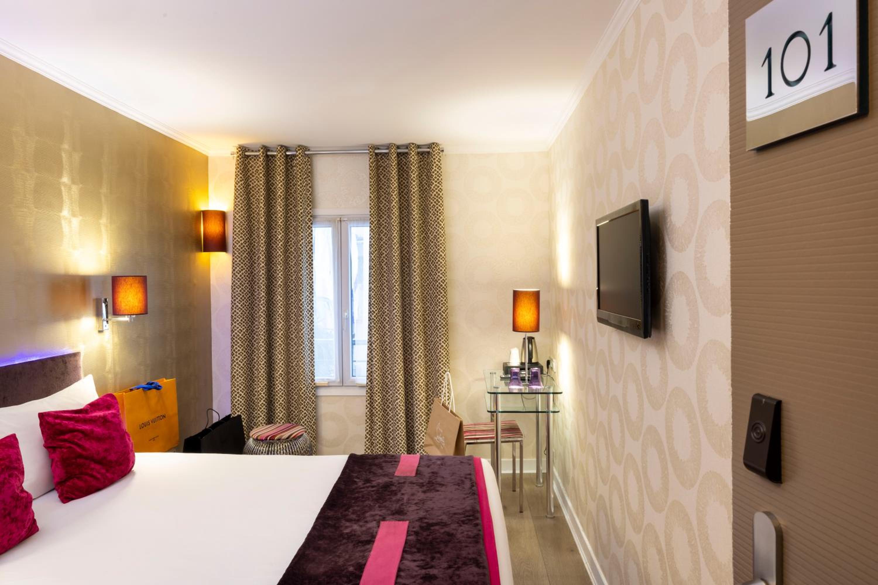 Double Room photo 2