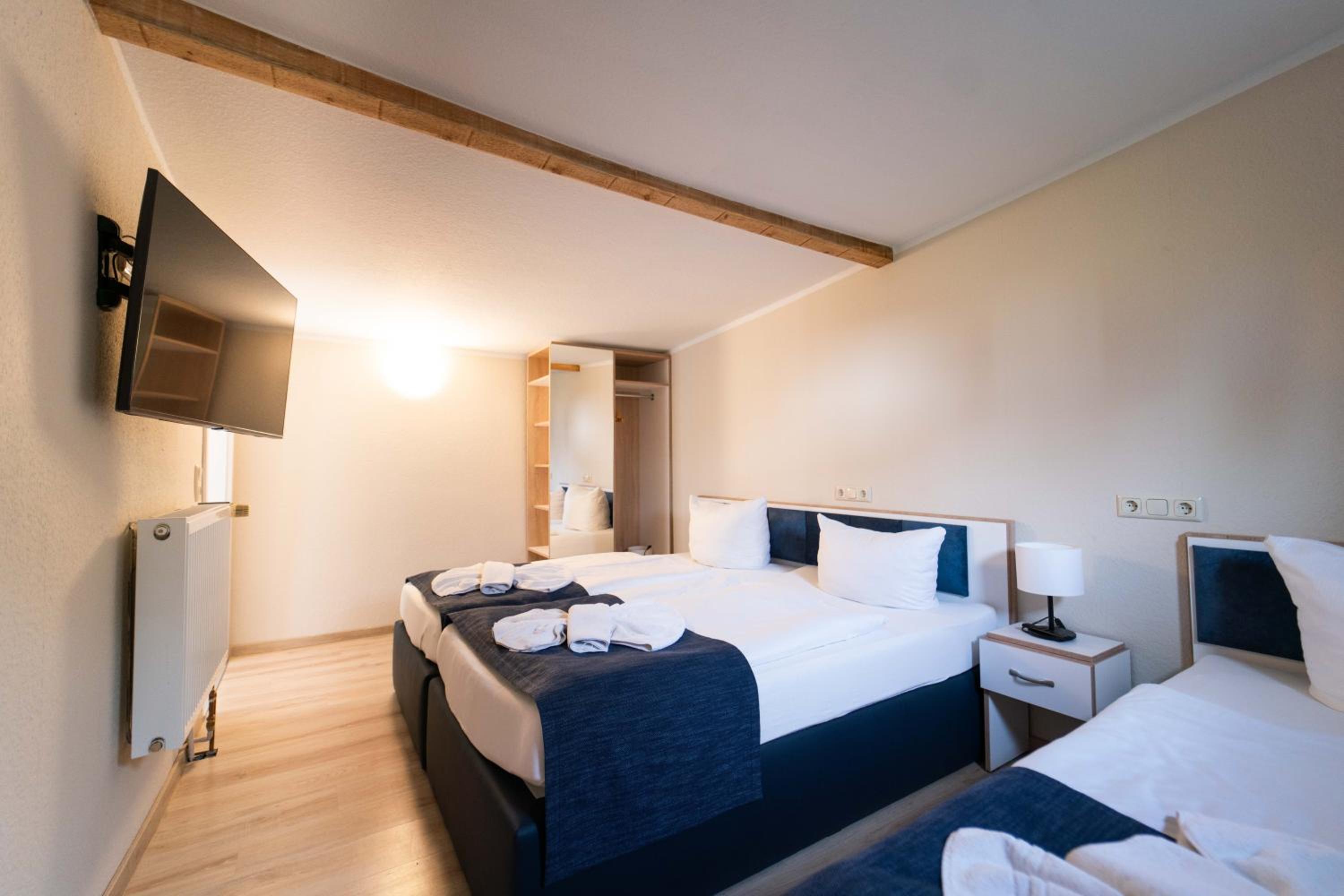 Comfort One-Bedroom Apartment thumbnail 5