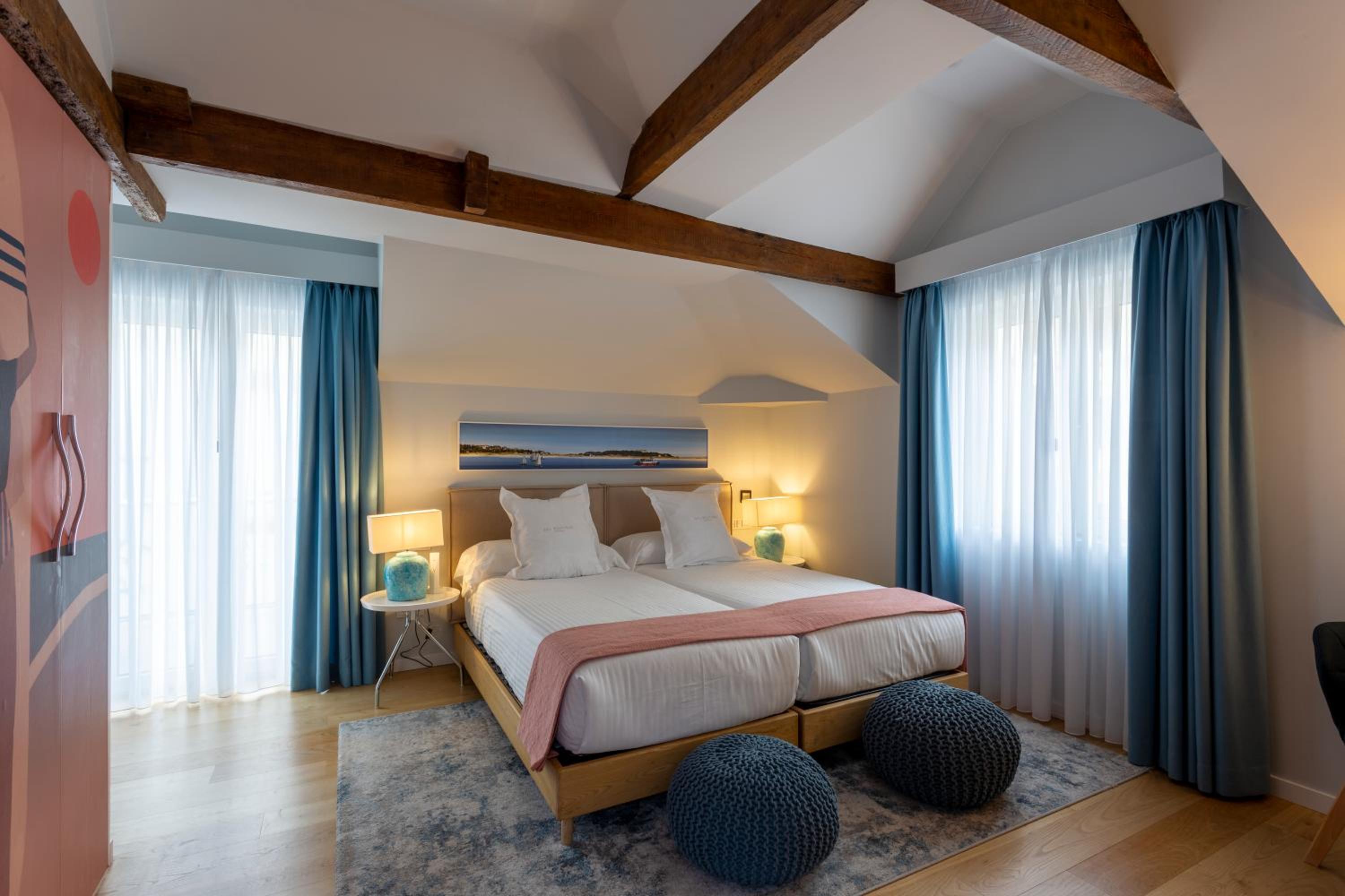Habitación Doble o Twin Estándar con Balcón