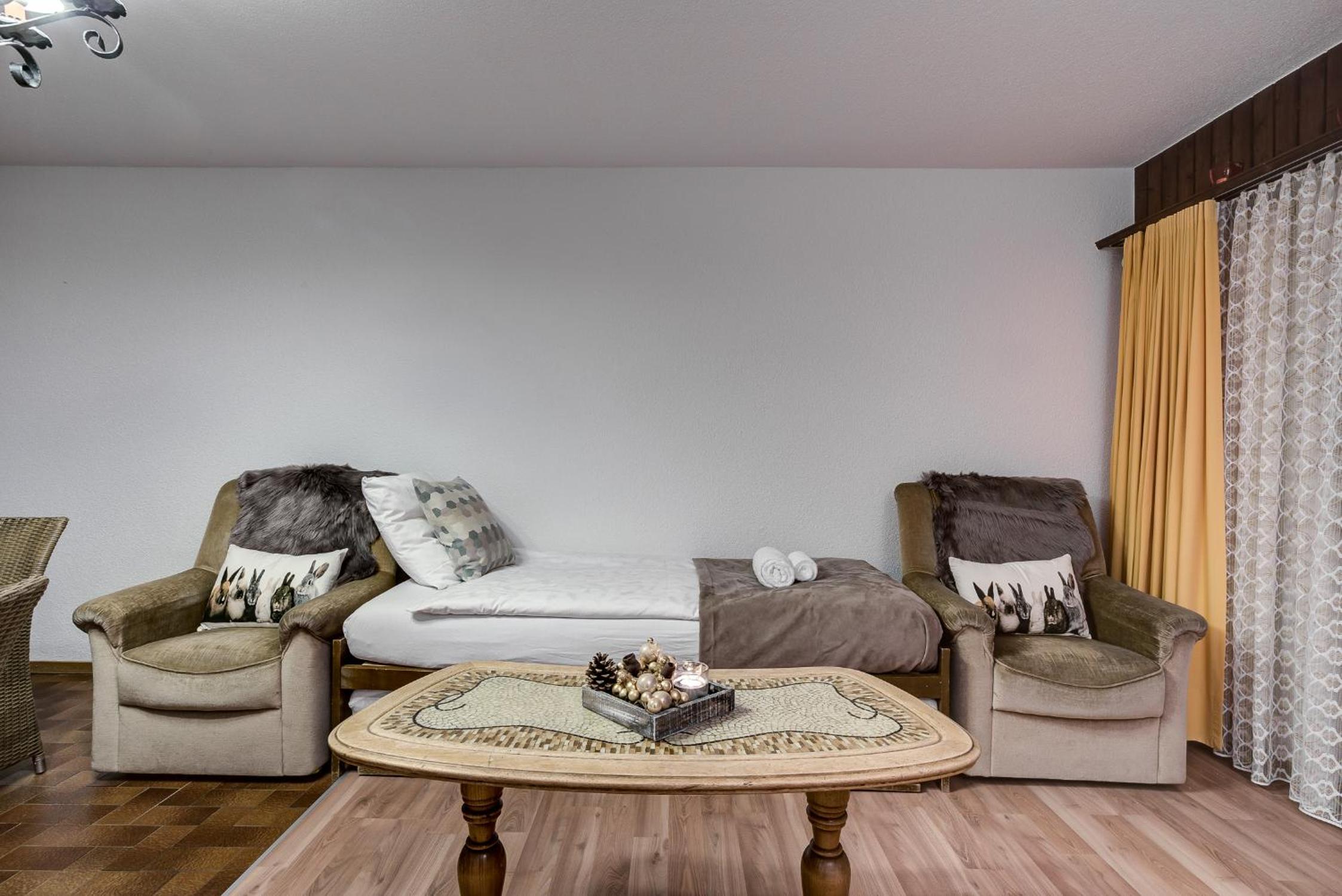 Apartment photo 1