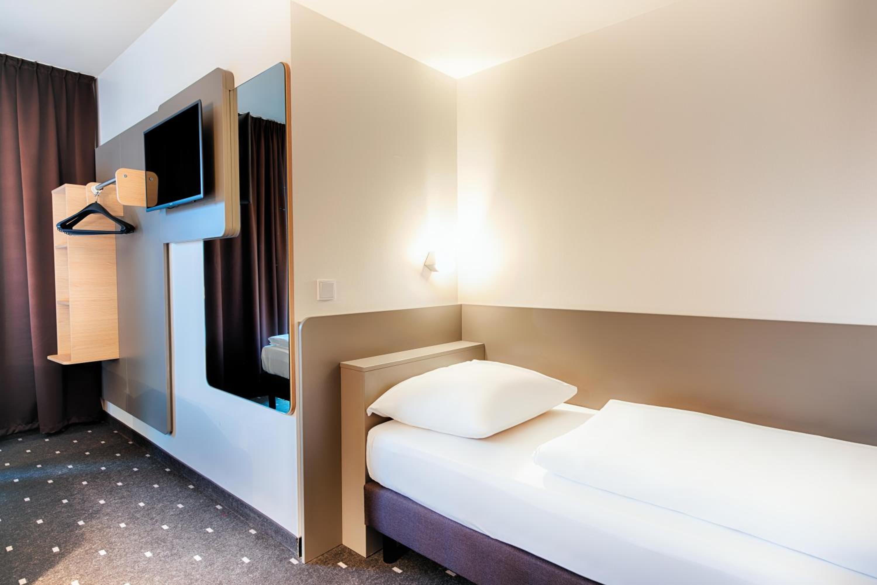 Triple Room - Photo 2