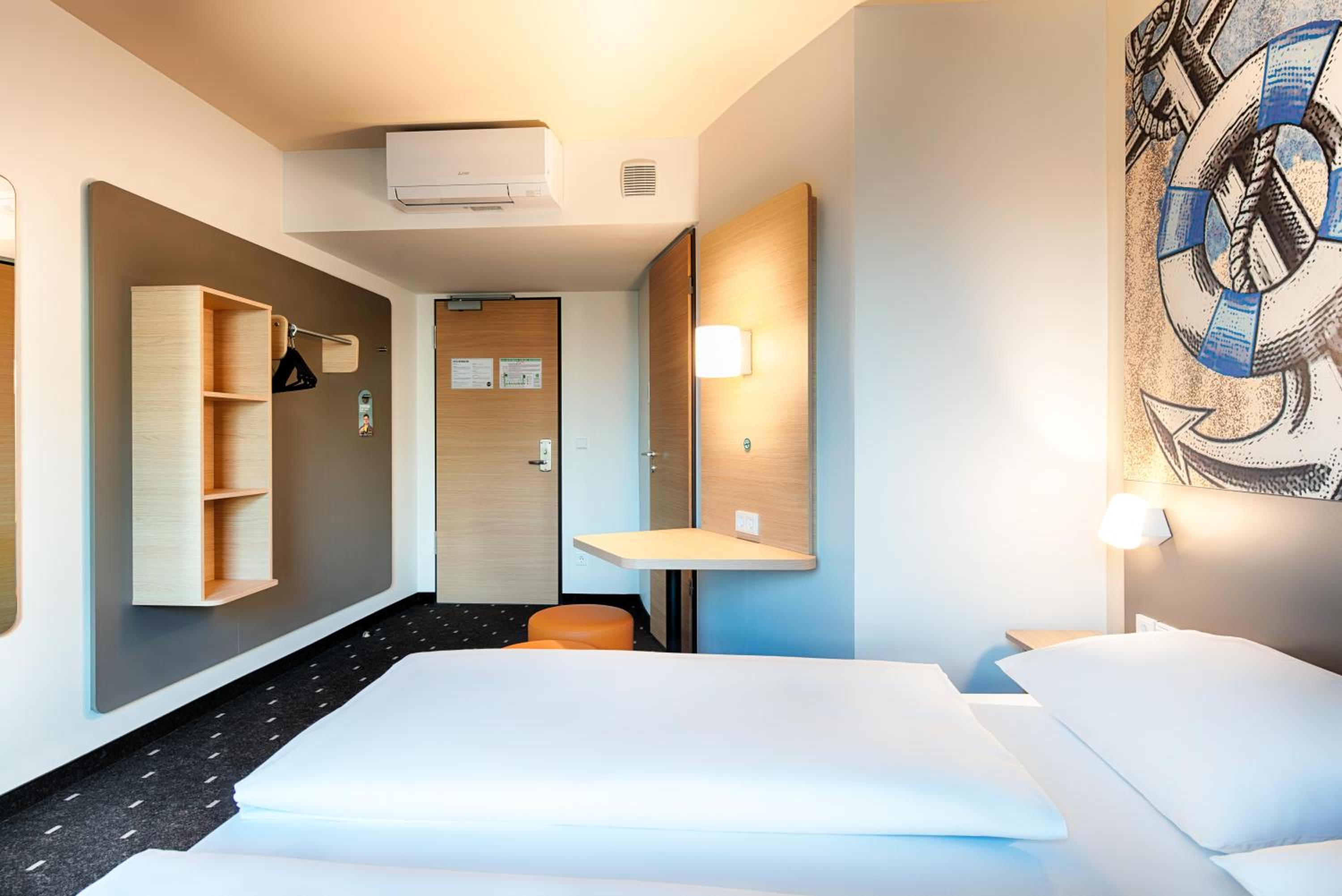 Double Room - Photo 2
