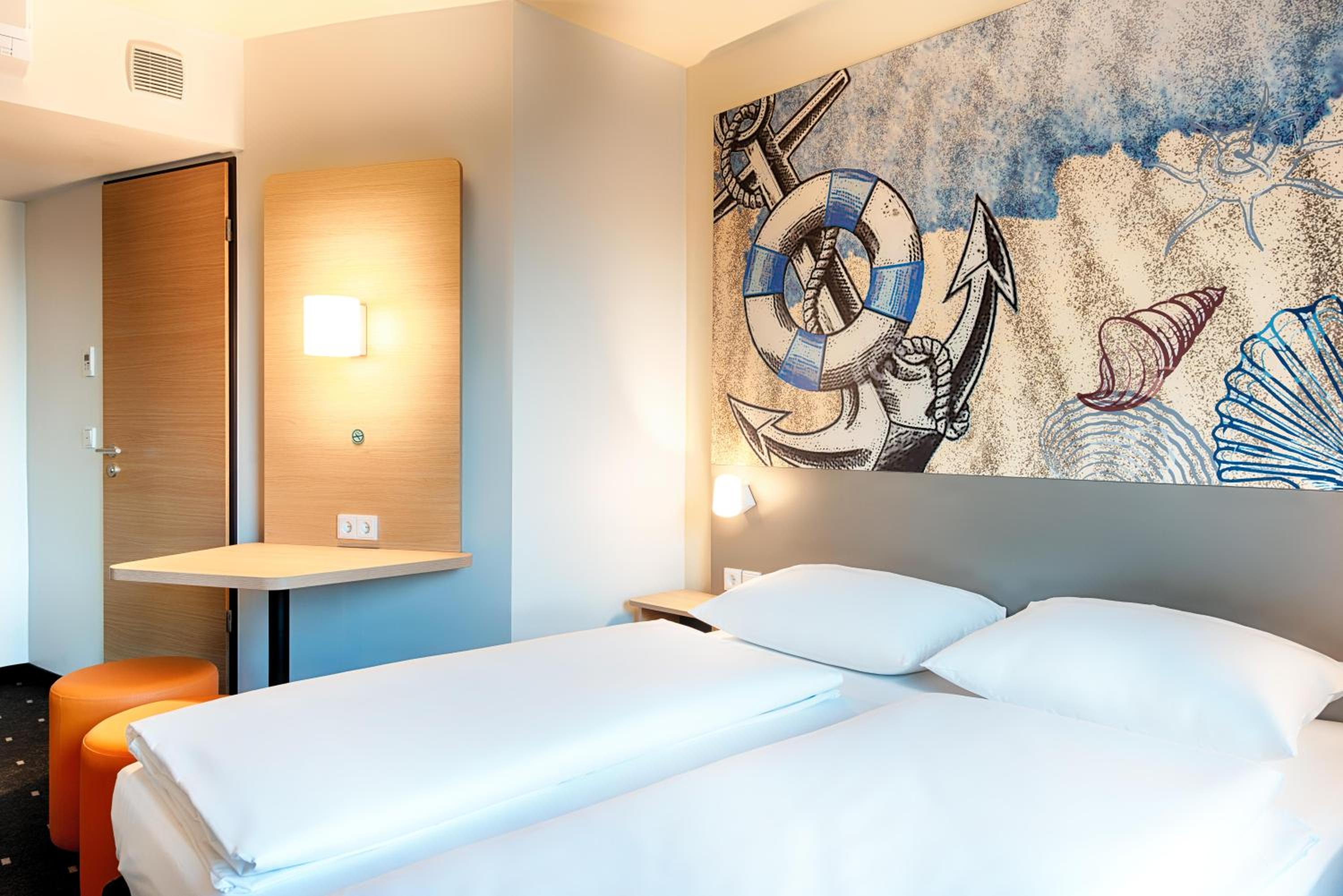 Double Room - Photo 3