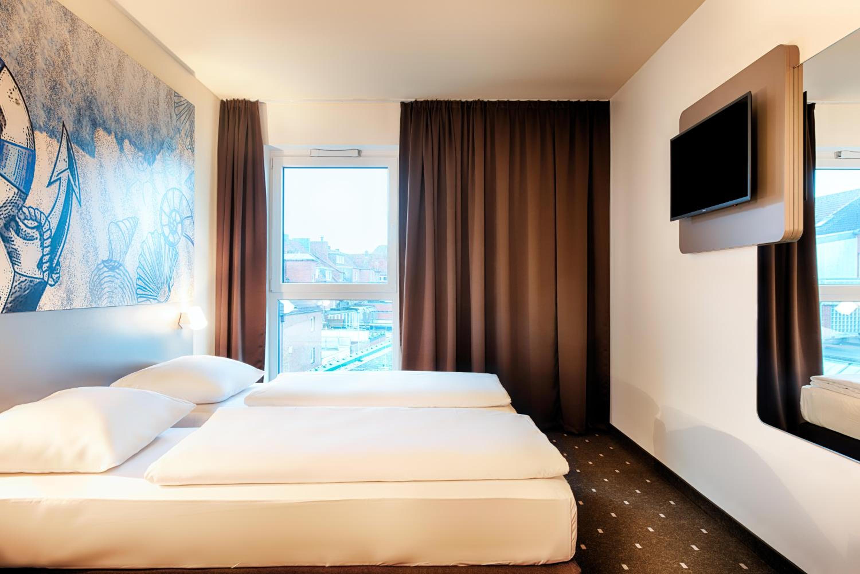 Twin Room - Photo 2