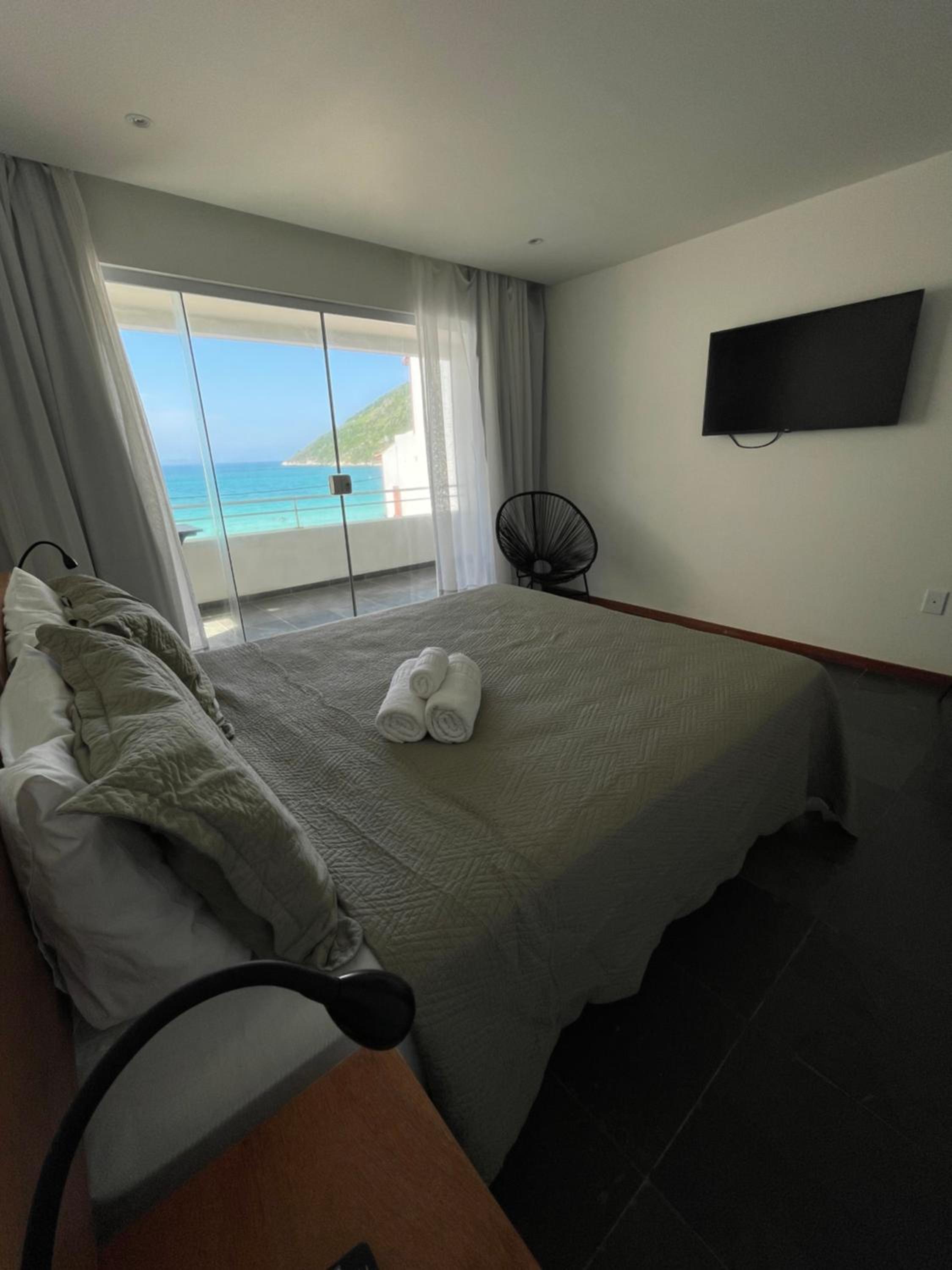 Junior Suite with Balcony - Photo 6