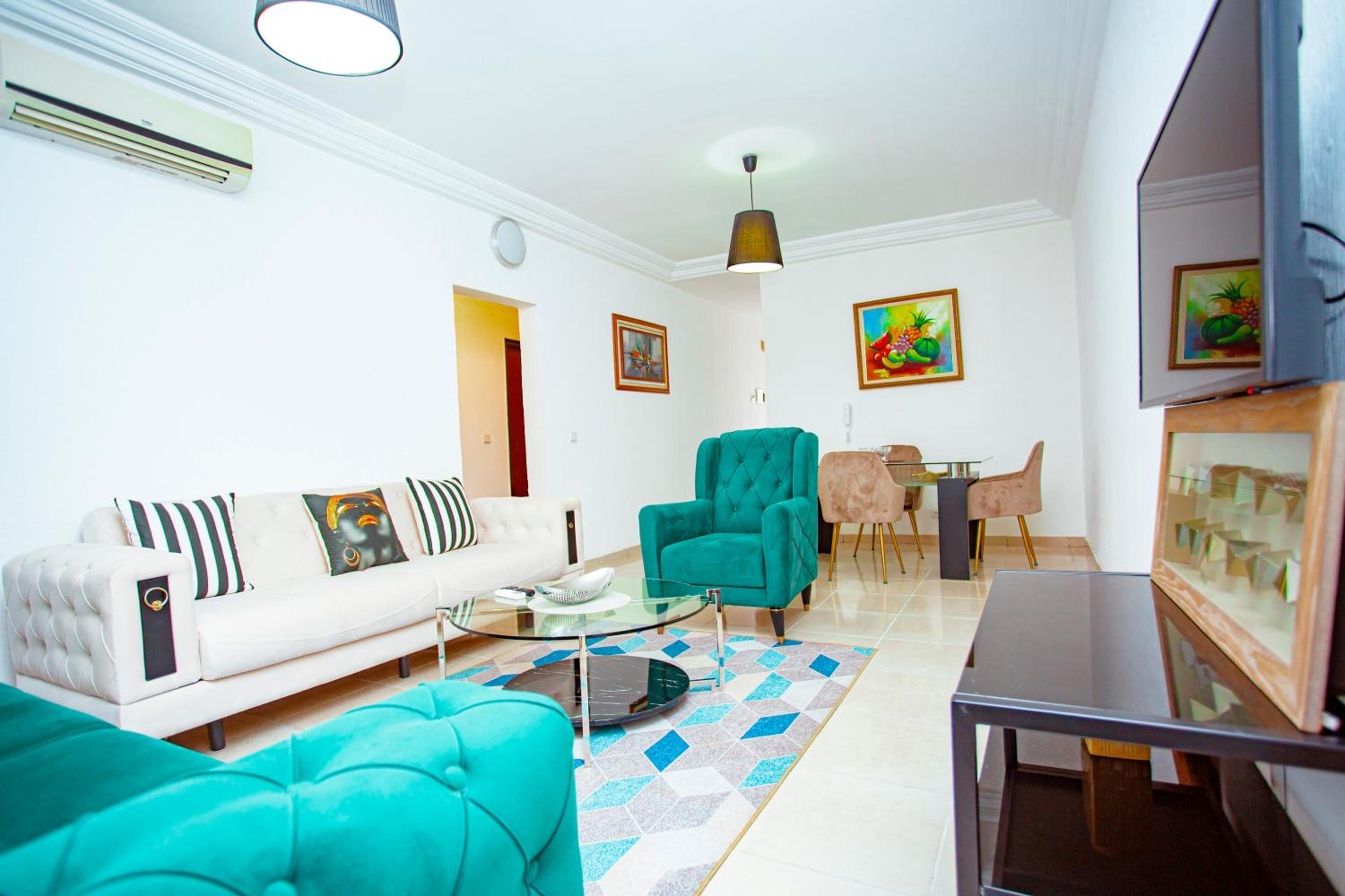 Deluxe Family Suite photo 2