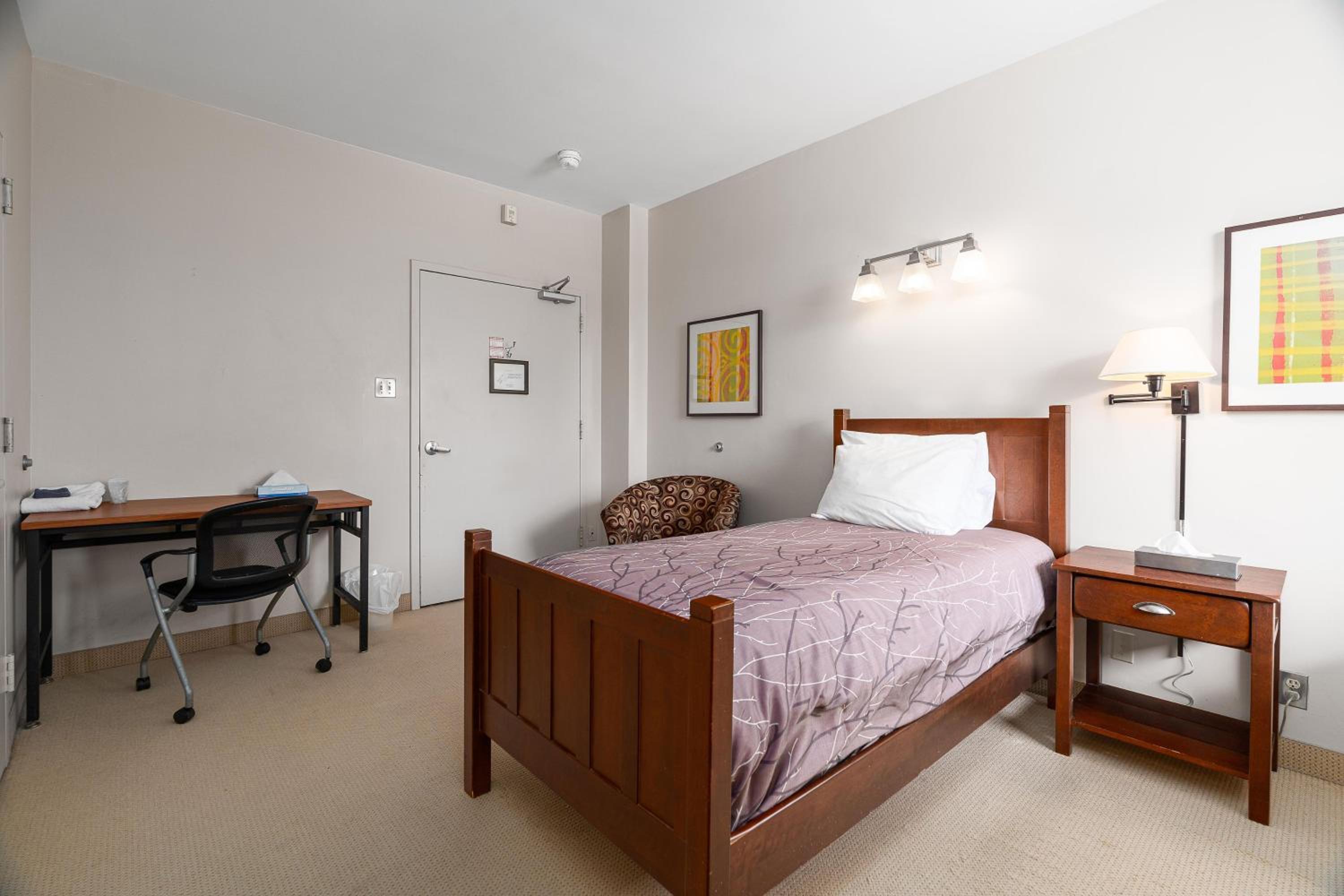 Single Bed with Half Washroom
