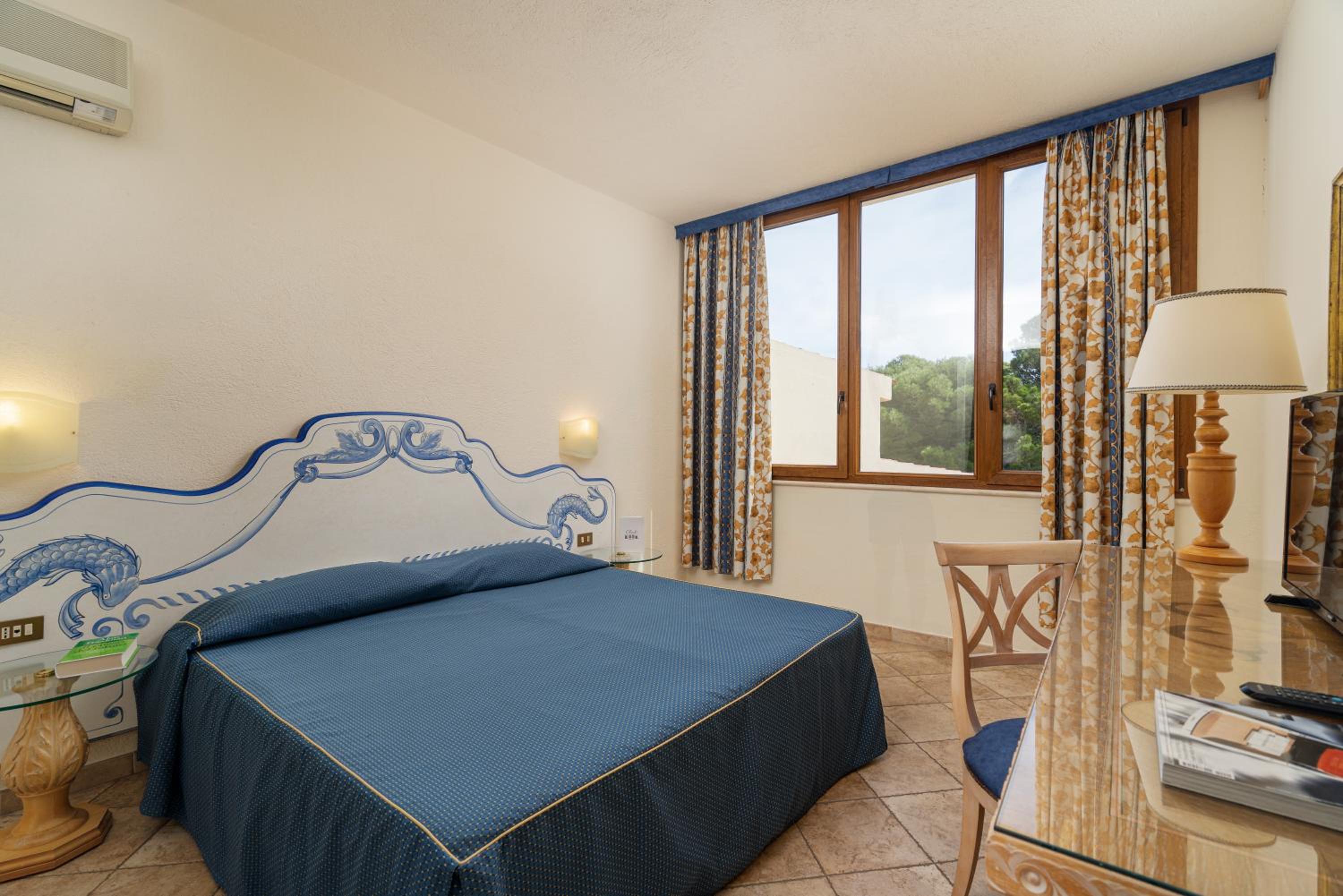 Double or Twin Room - Photo 22