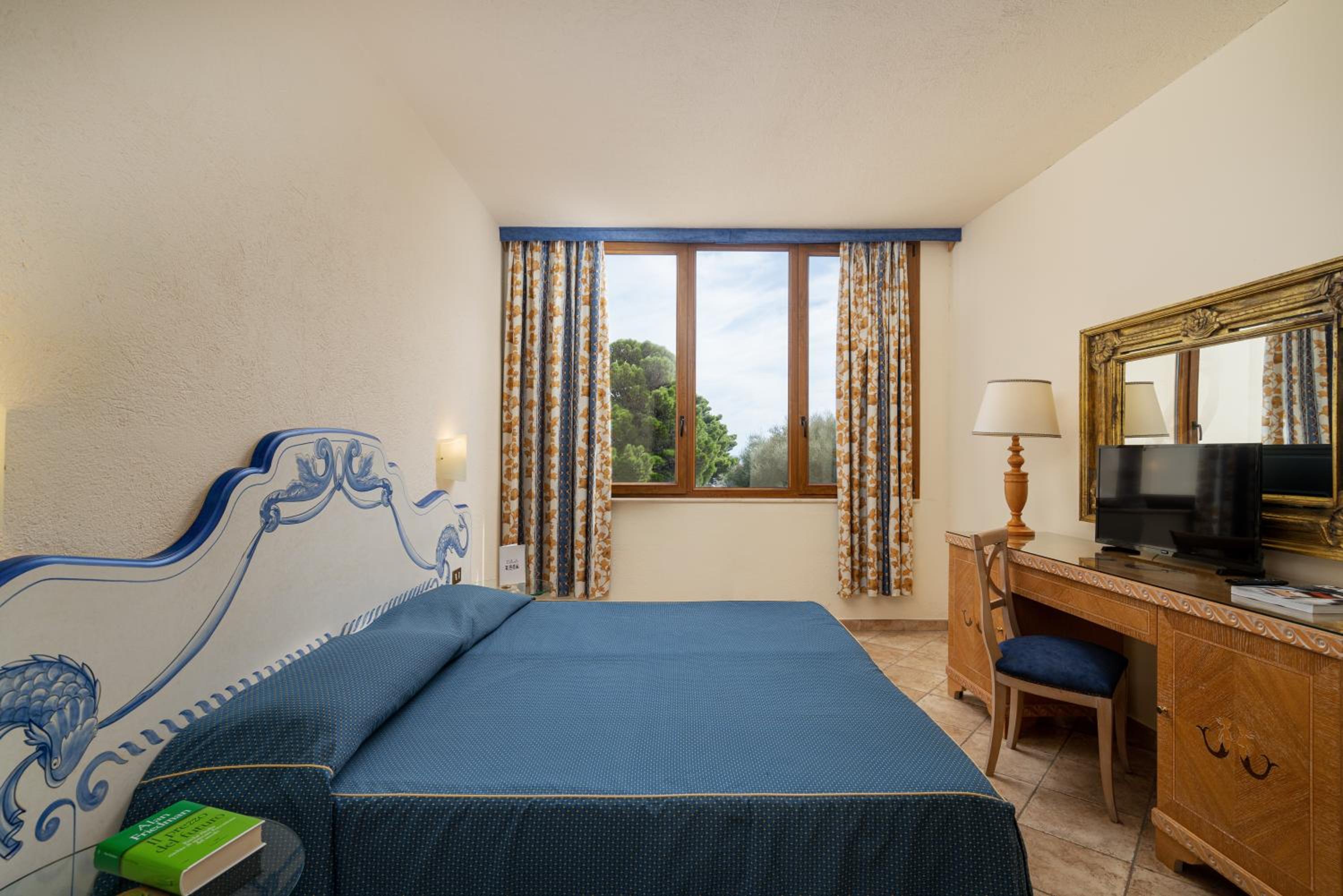 Double or Twin Room - Photo 34