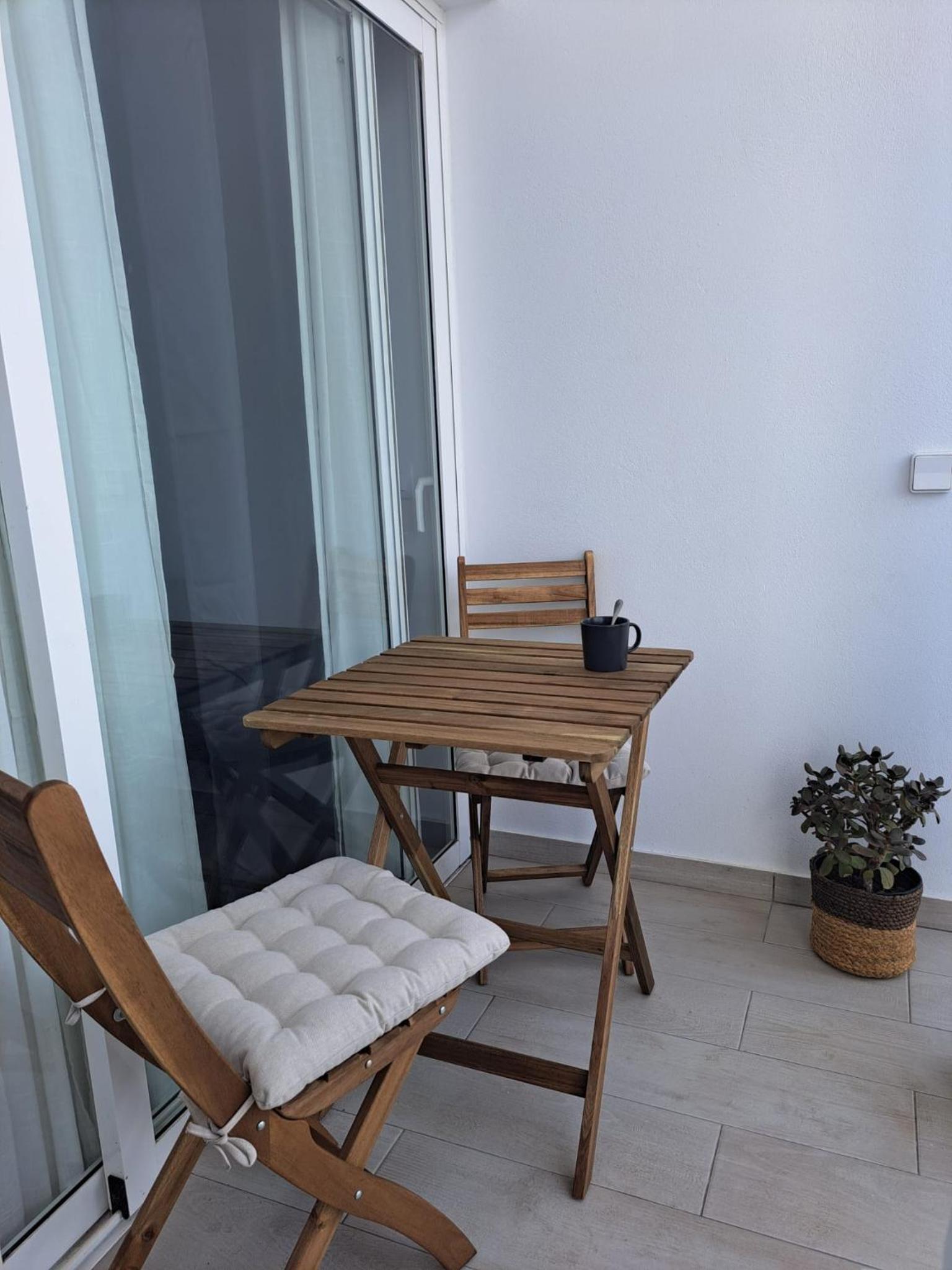 One-Bedroom Apartment photo 3