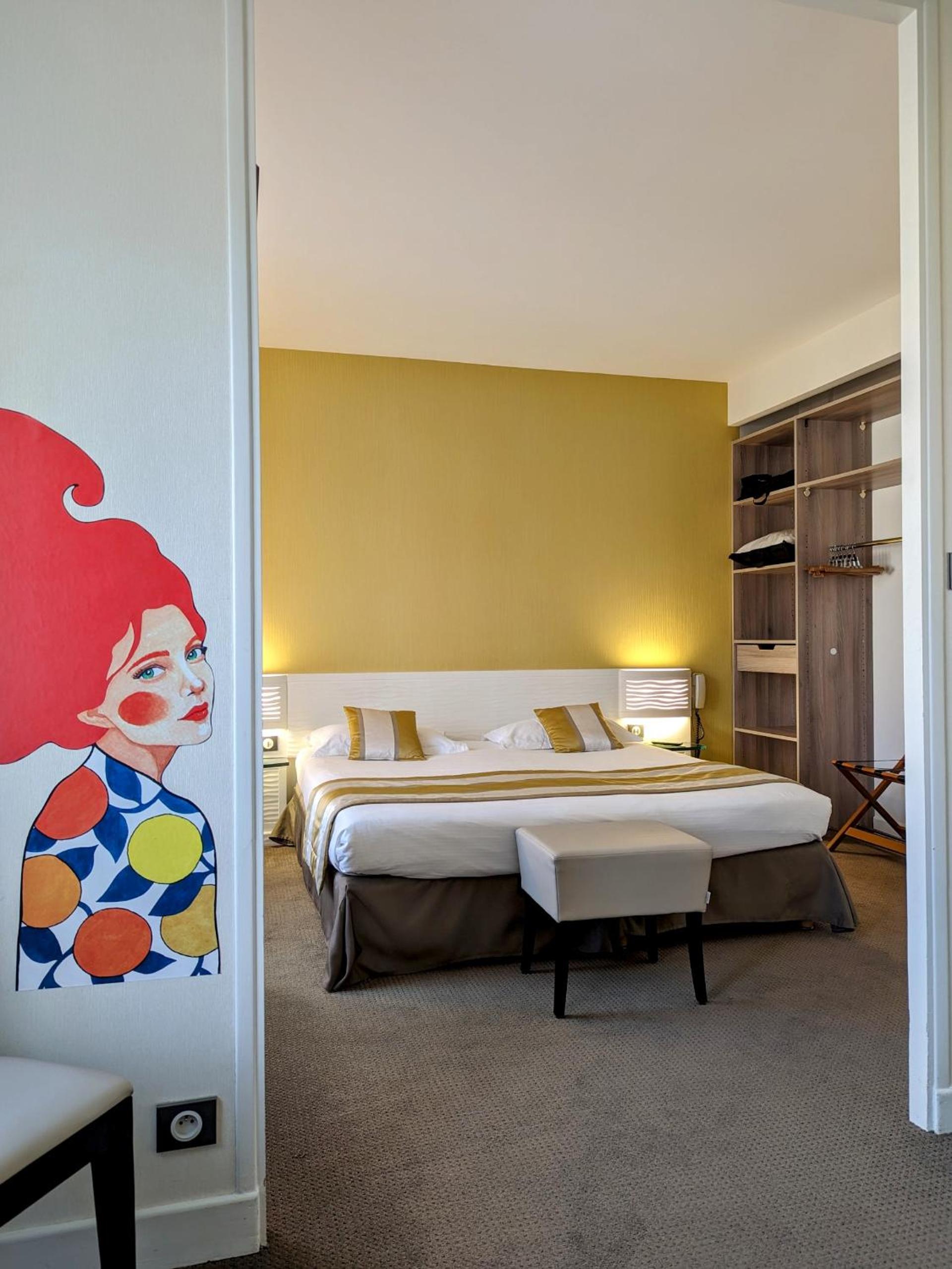 Superior Comfort Double Room 1 bed 180 - Photo 2