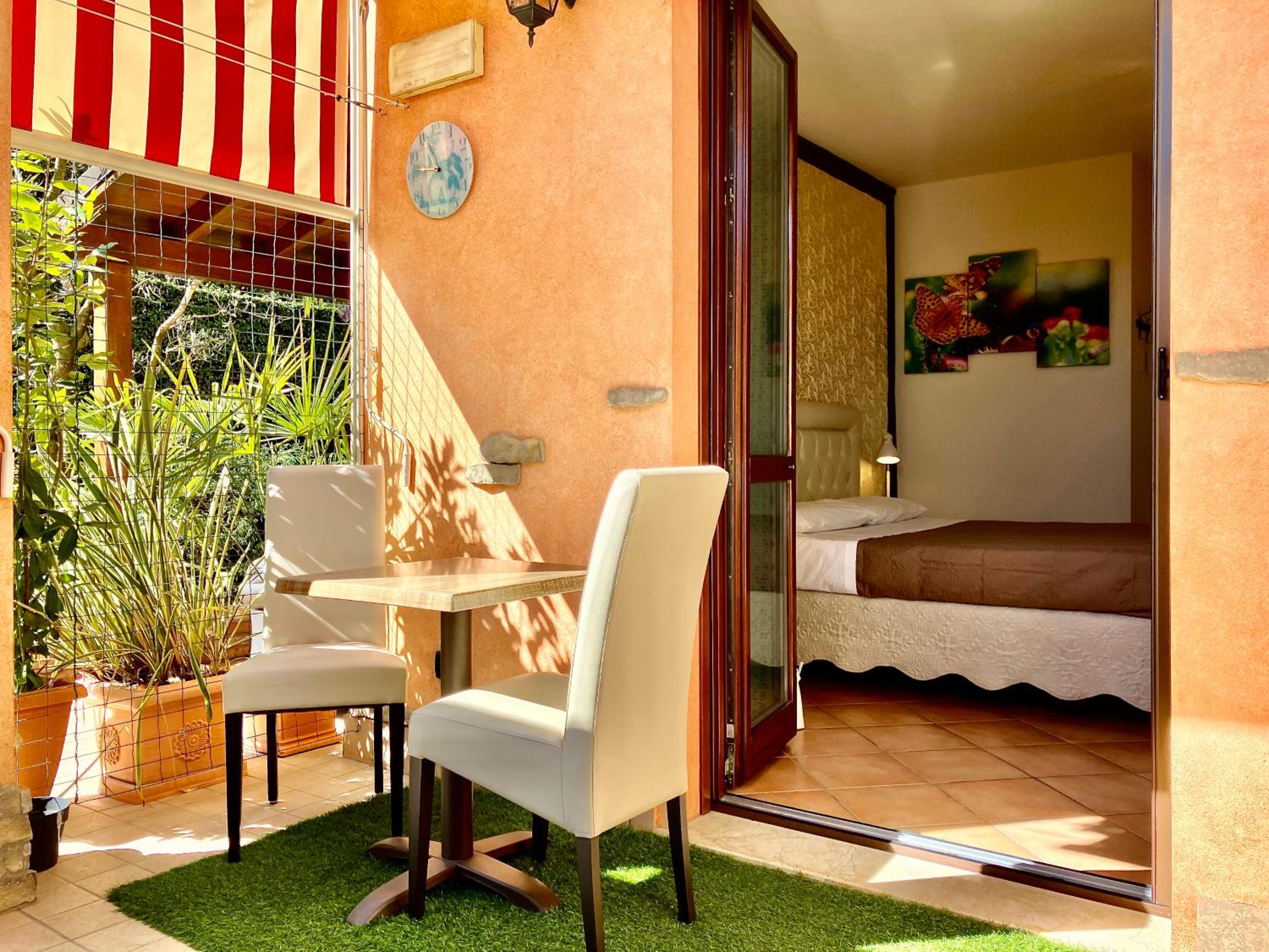 Deluxe Double or Twin Room with Spa Bath - Photo 29
