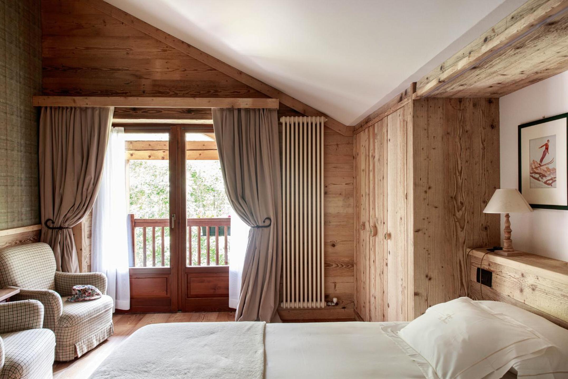 Double Room with Balcony - Photo 6