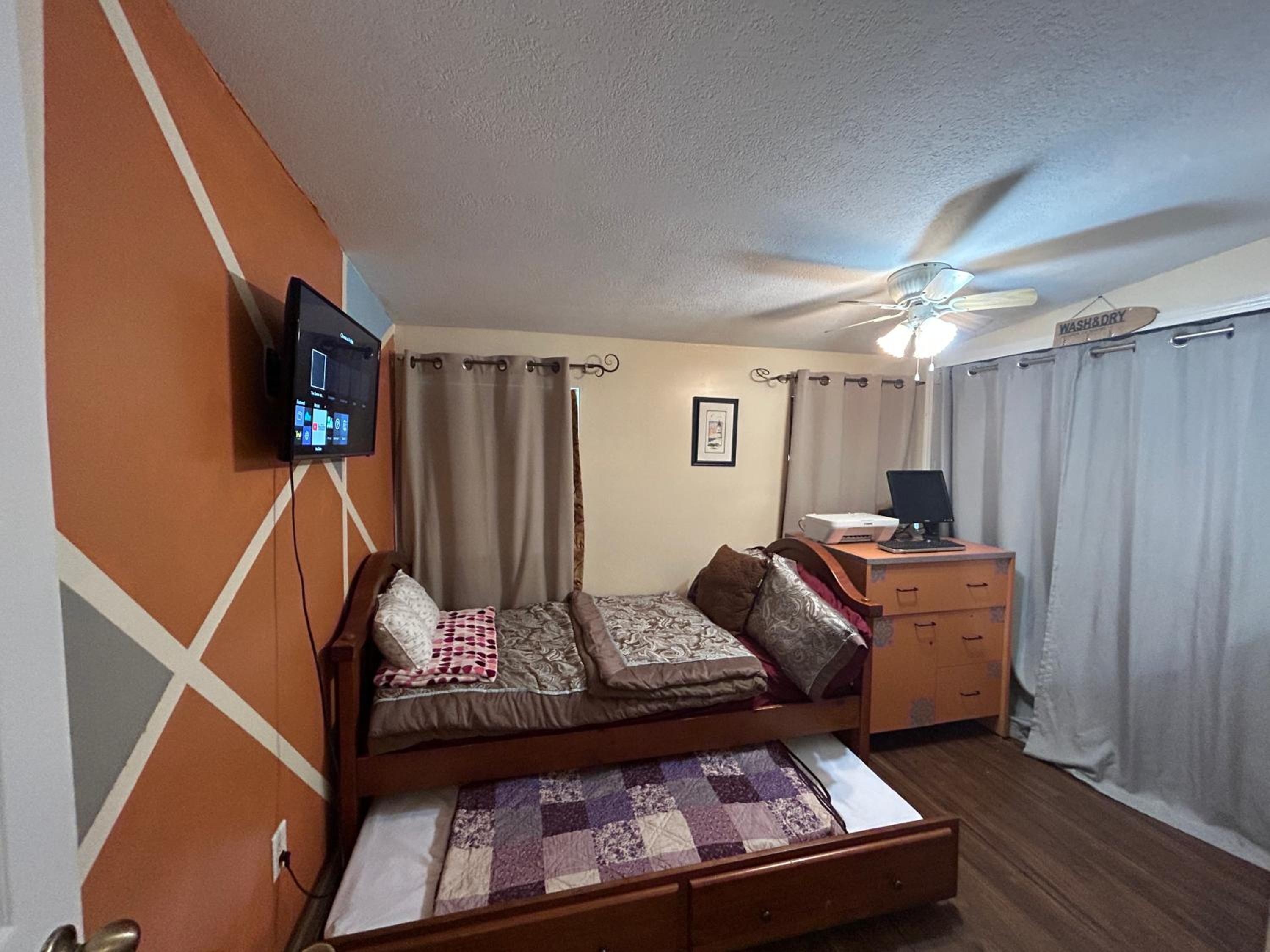 Two-Bedroom House photo 1