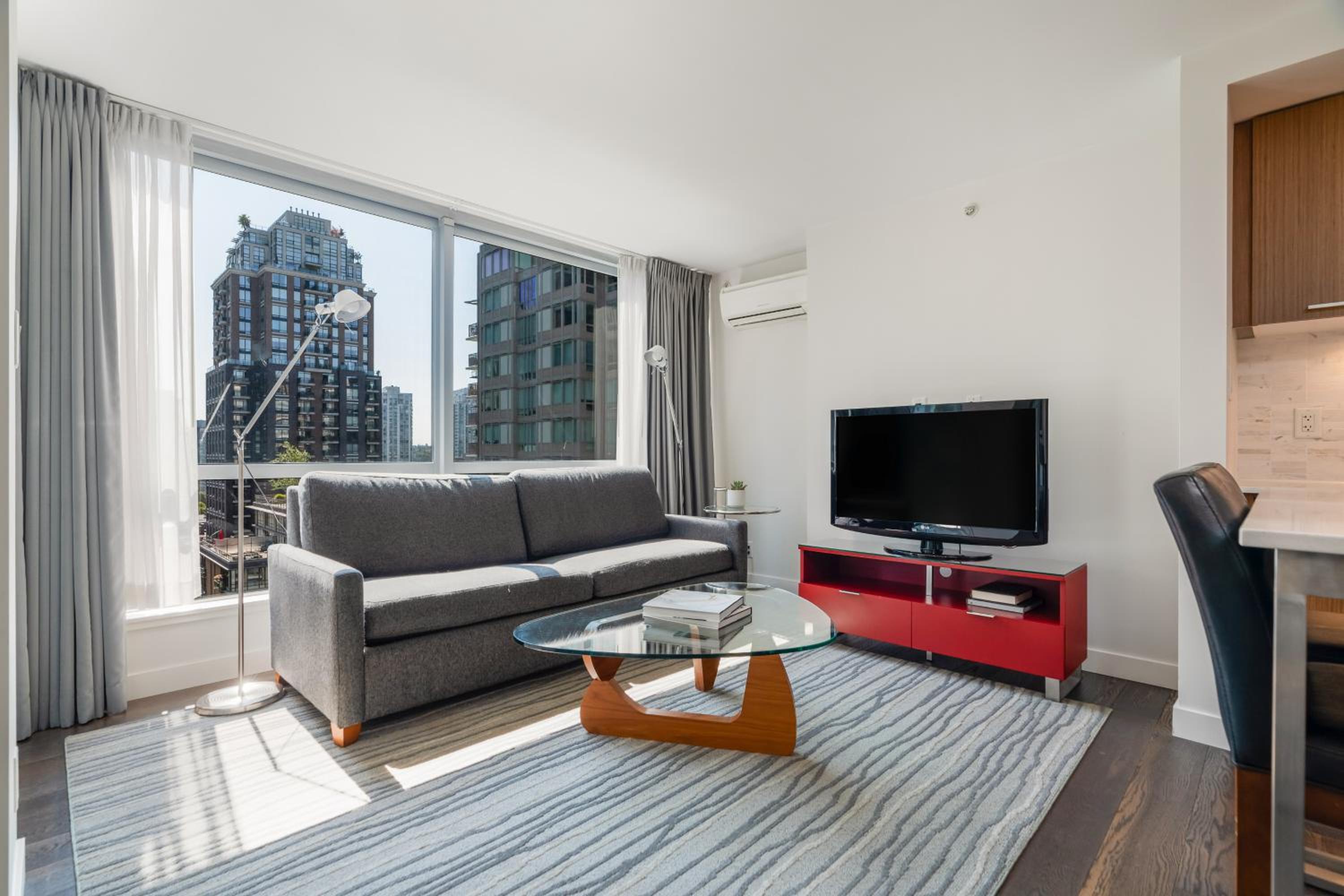 One-Bedroom Suite