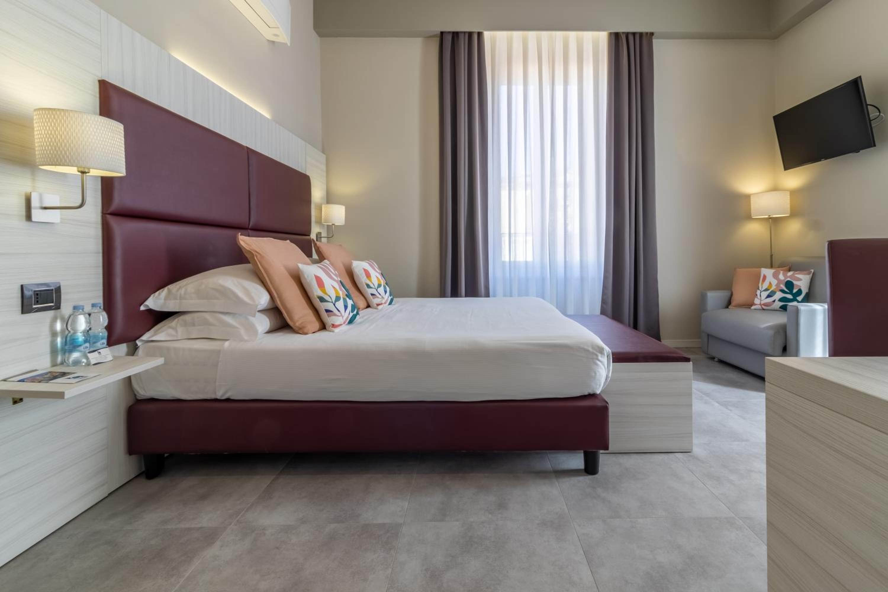 Deluxe Junior Suite photo 1