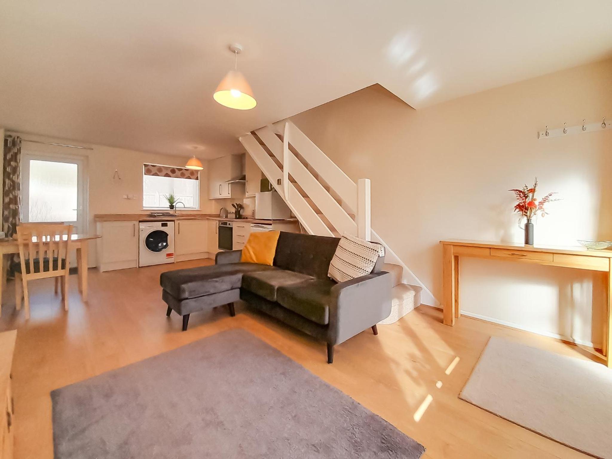 One-Bedroom House photo 1