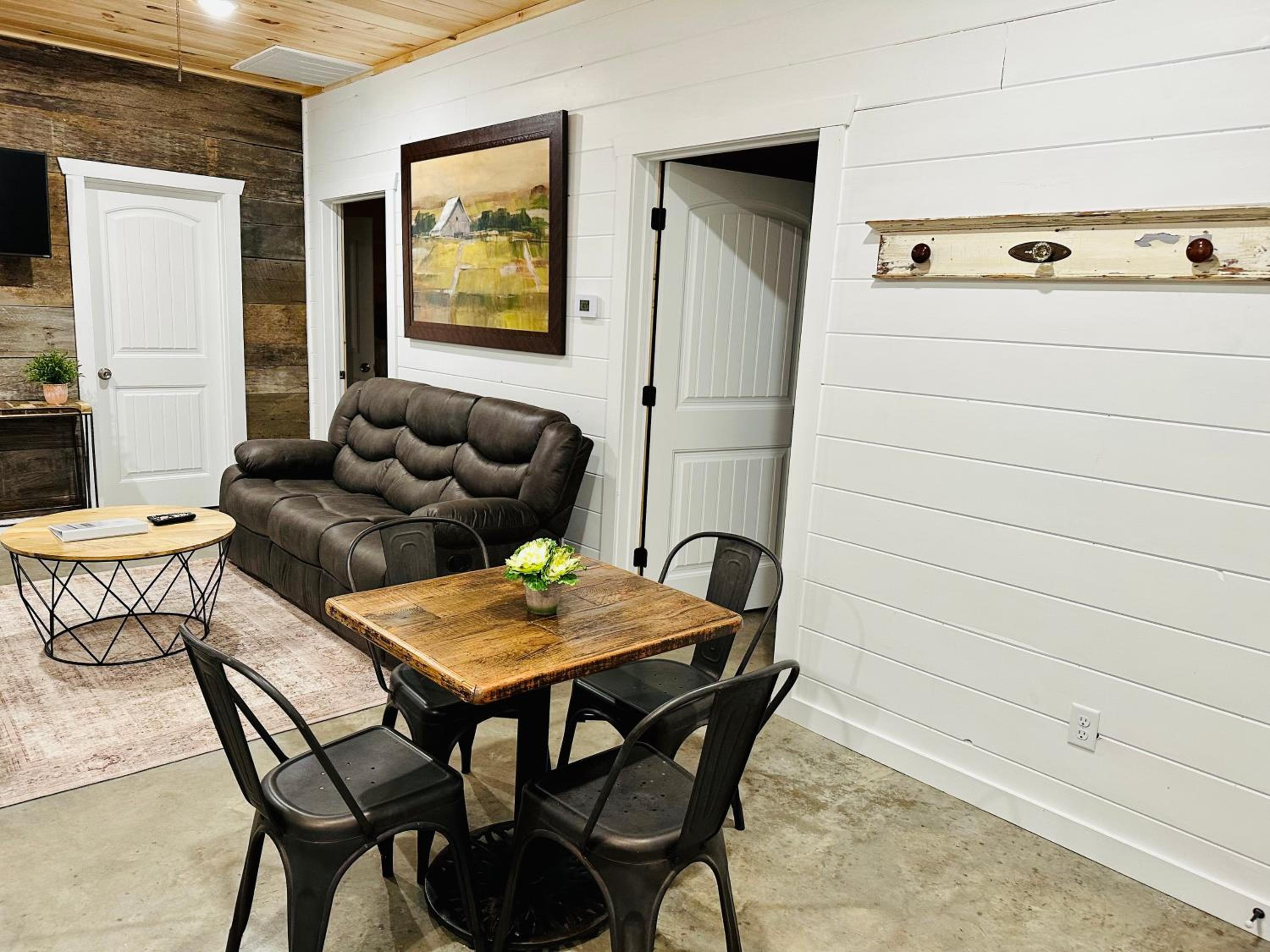 Two-Bedroom Suite photo 2