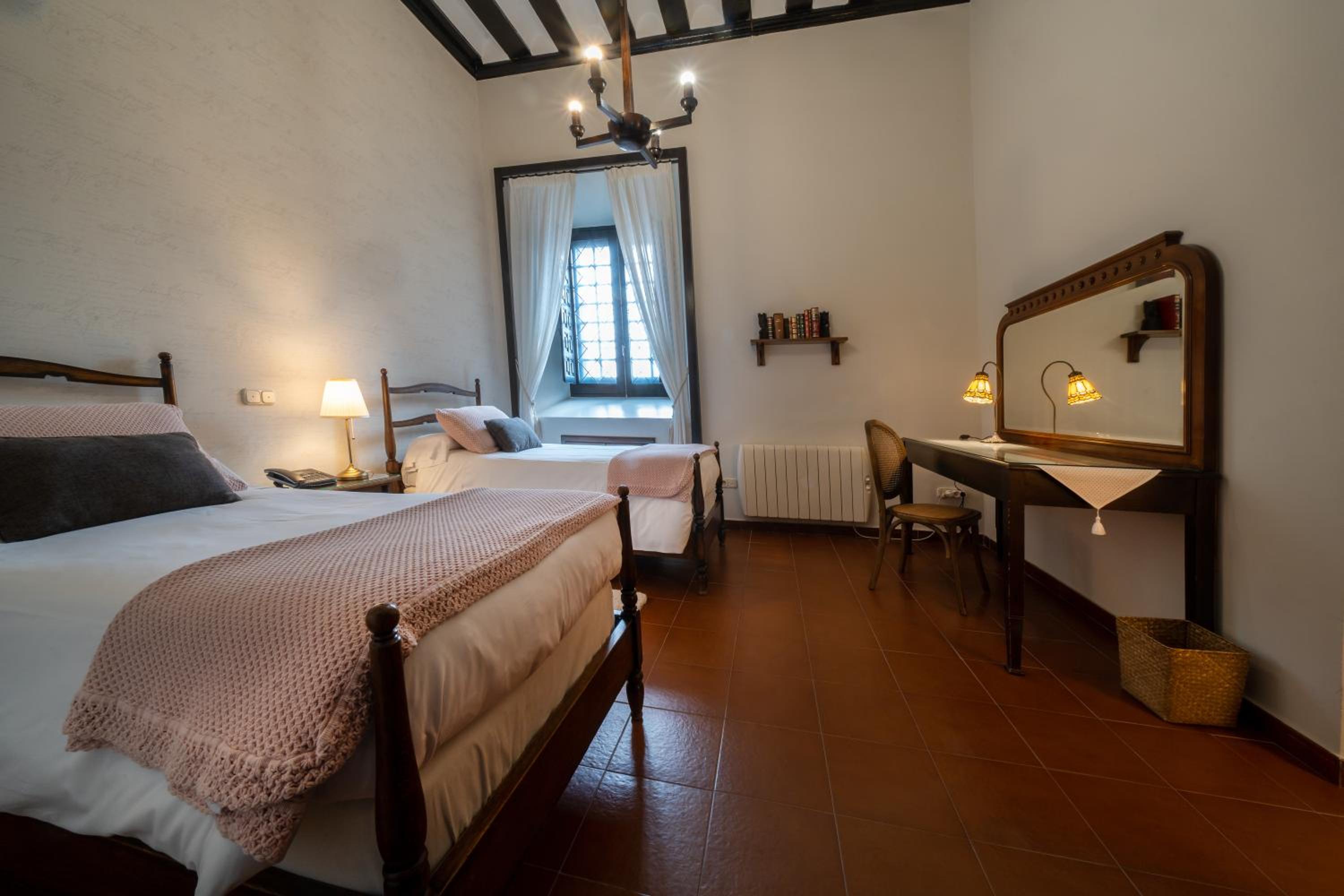 Superior Queen Room photo 3