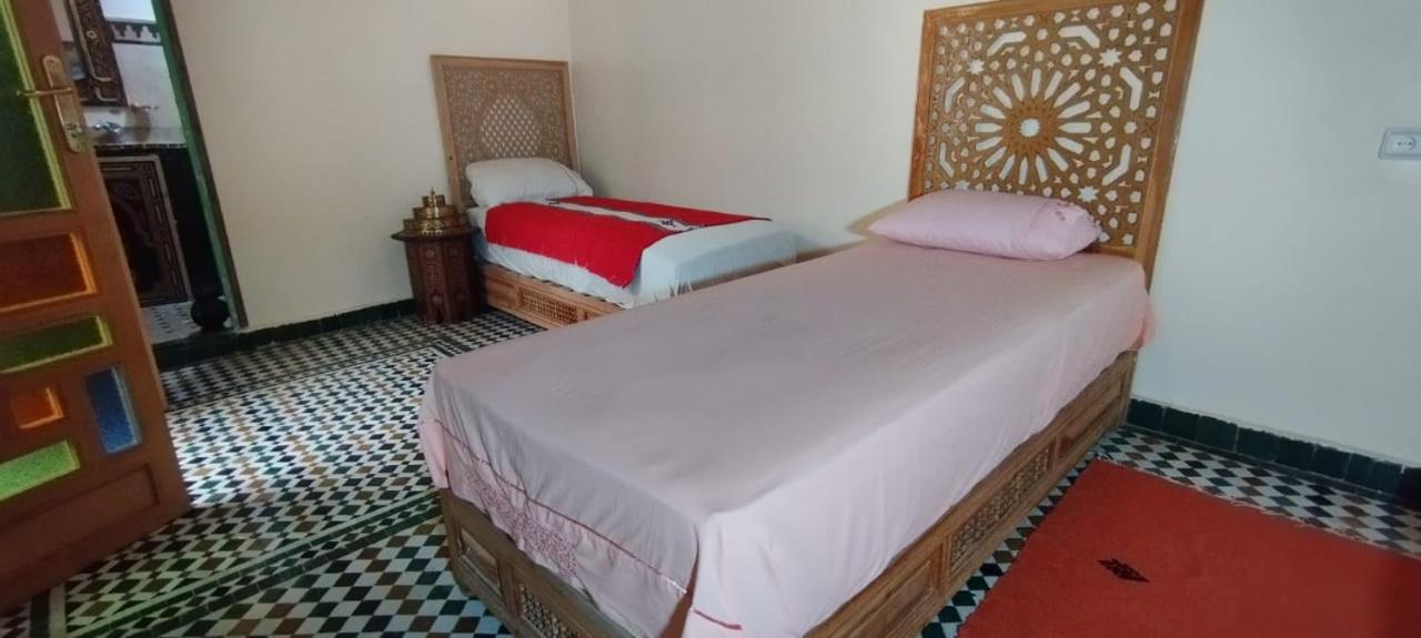 Large Double or Twin Room - Photo 8