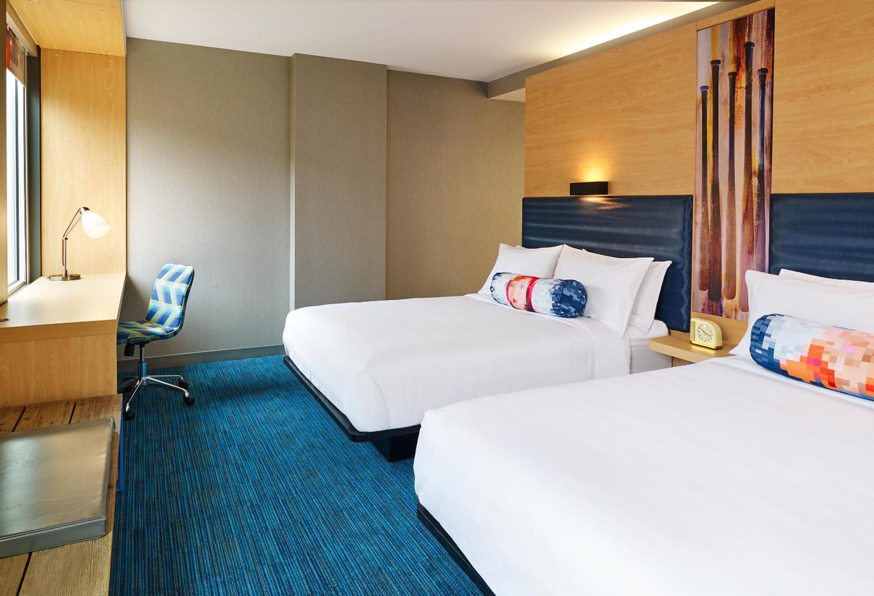 Standard Queen Room with Two Queen Beds - Hearing Accessible