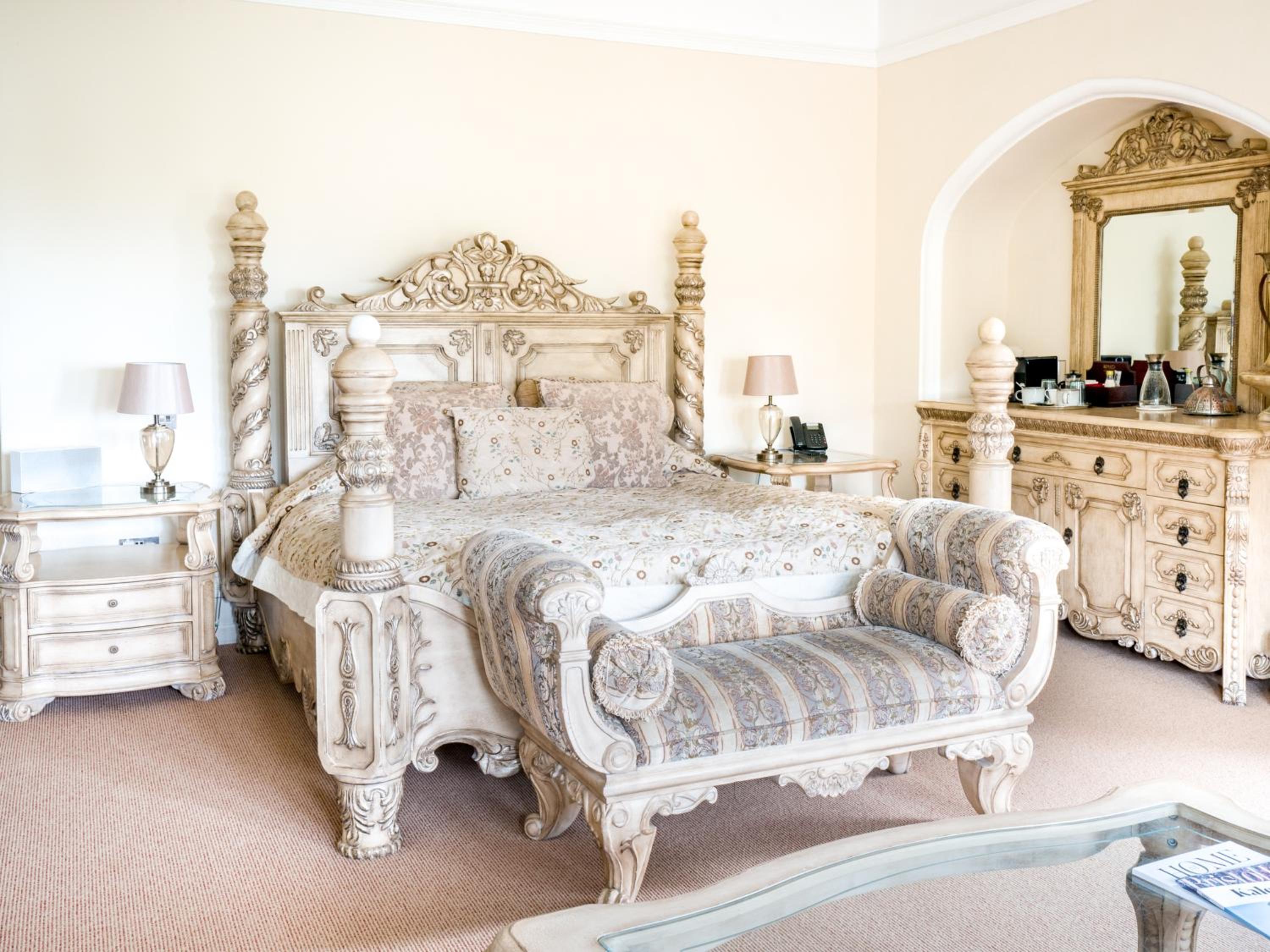 Deluxe Suite with Garden View photo 1