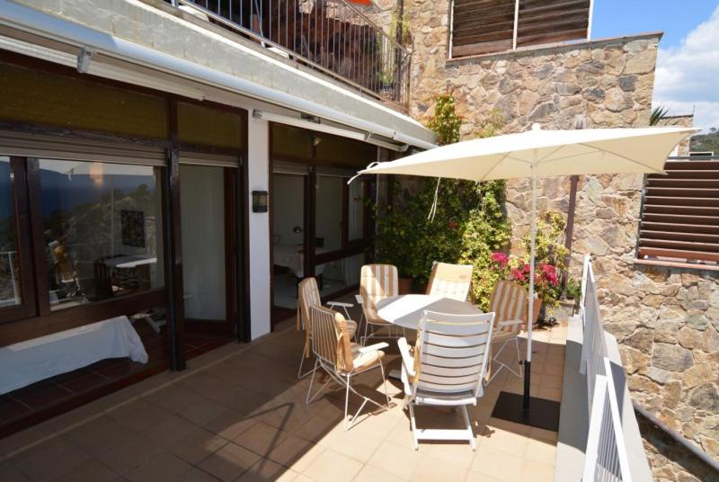 Villa with Sea View photo 3