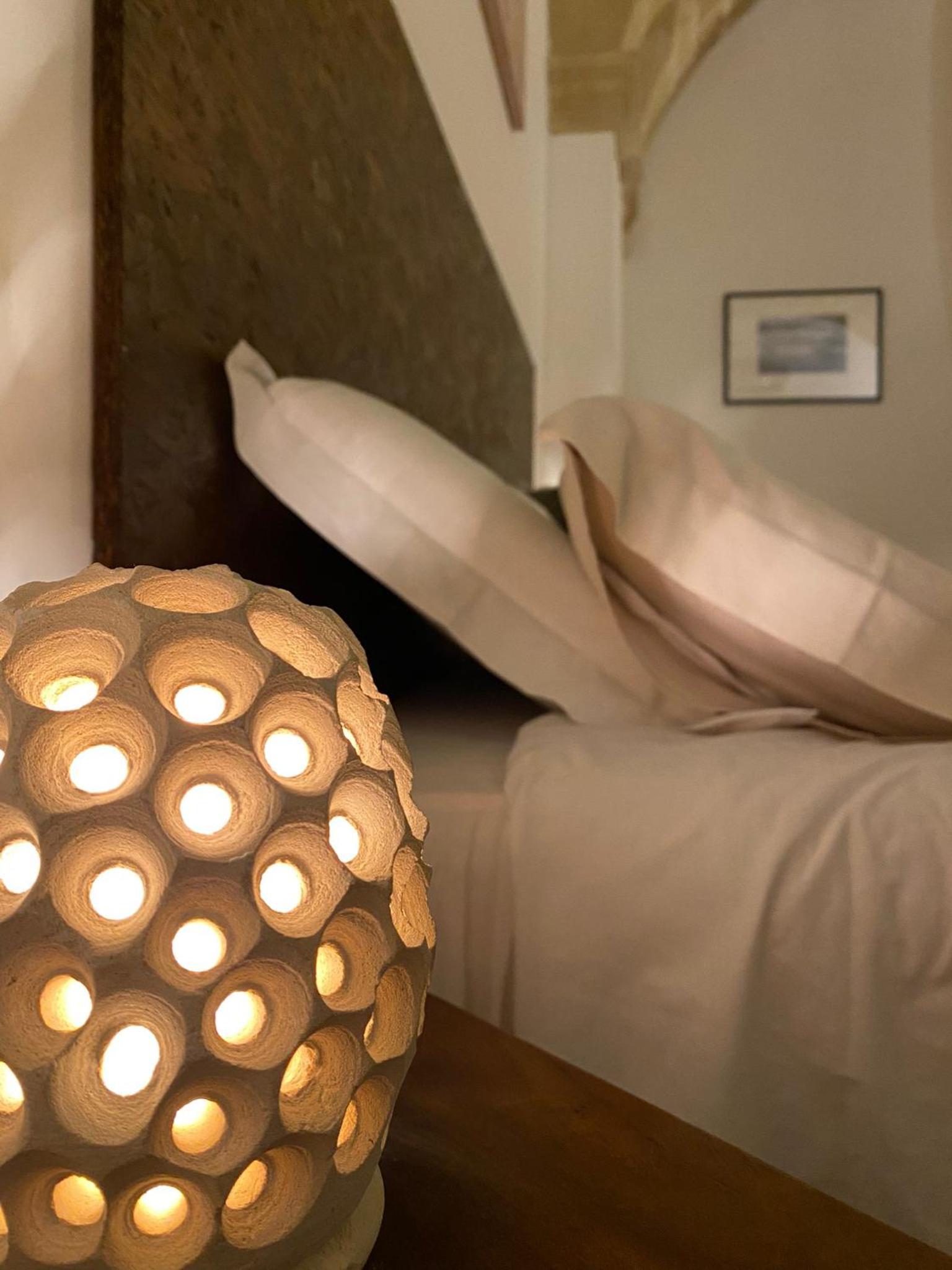 Superior Suite - Photo 9